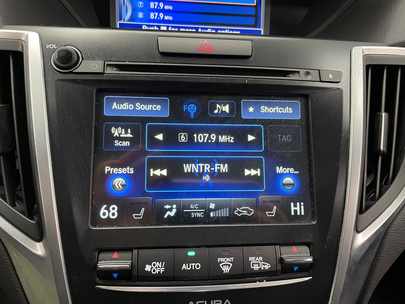 Thumbnail: 2015 Acura TLX - 3