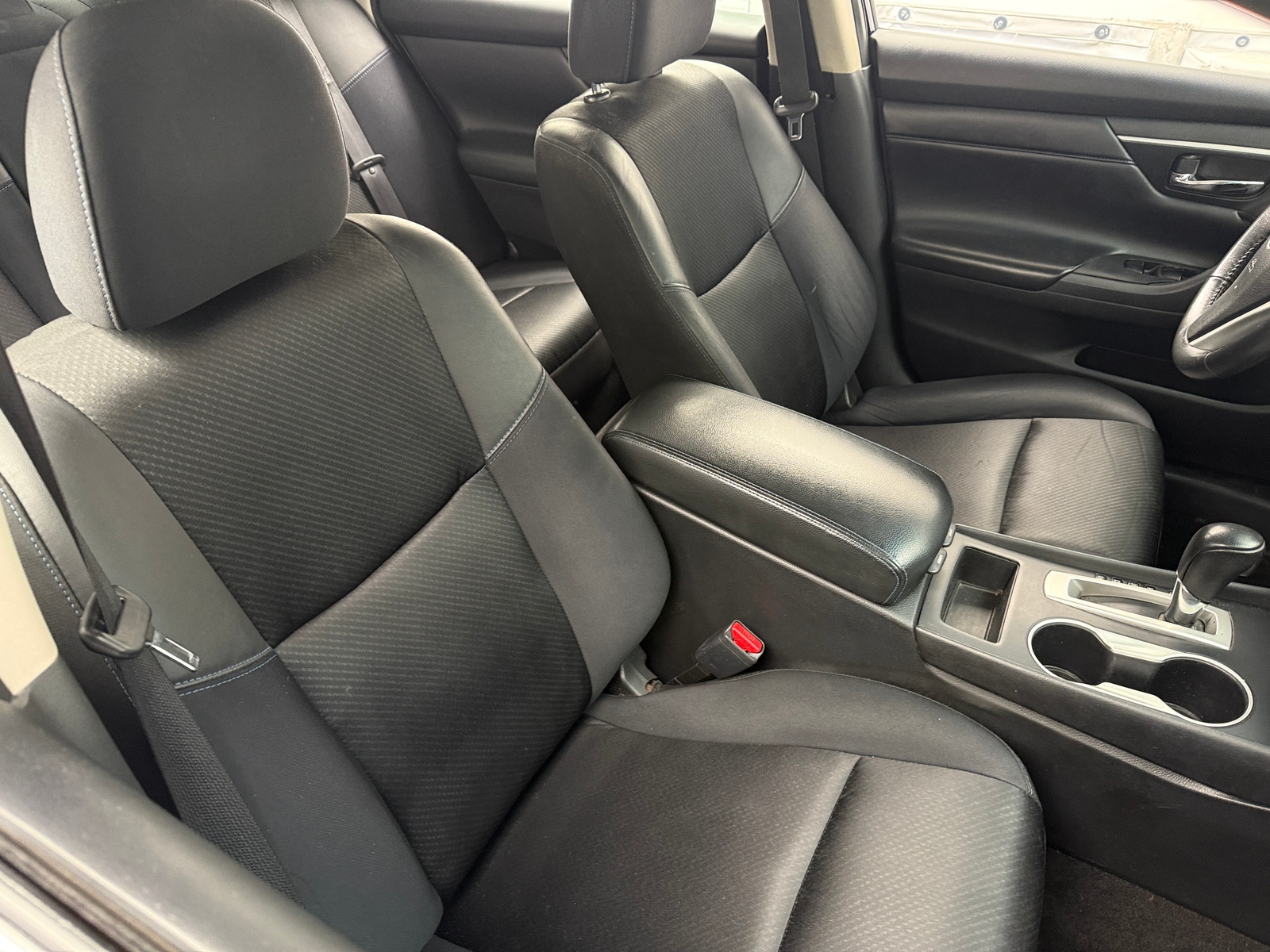 Thumbnail: 2017 Nissan Altima - 2