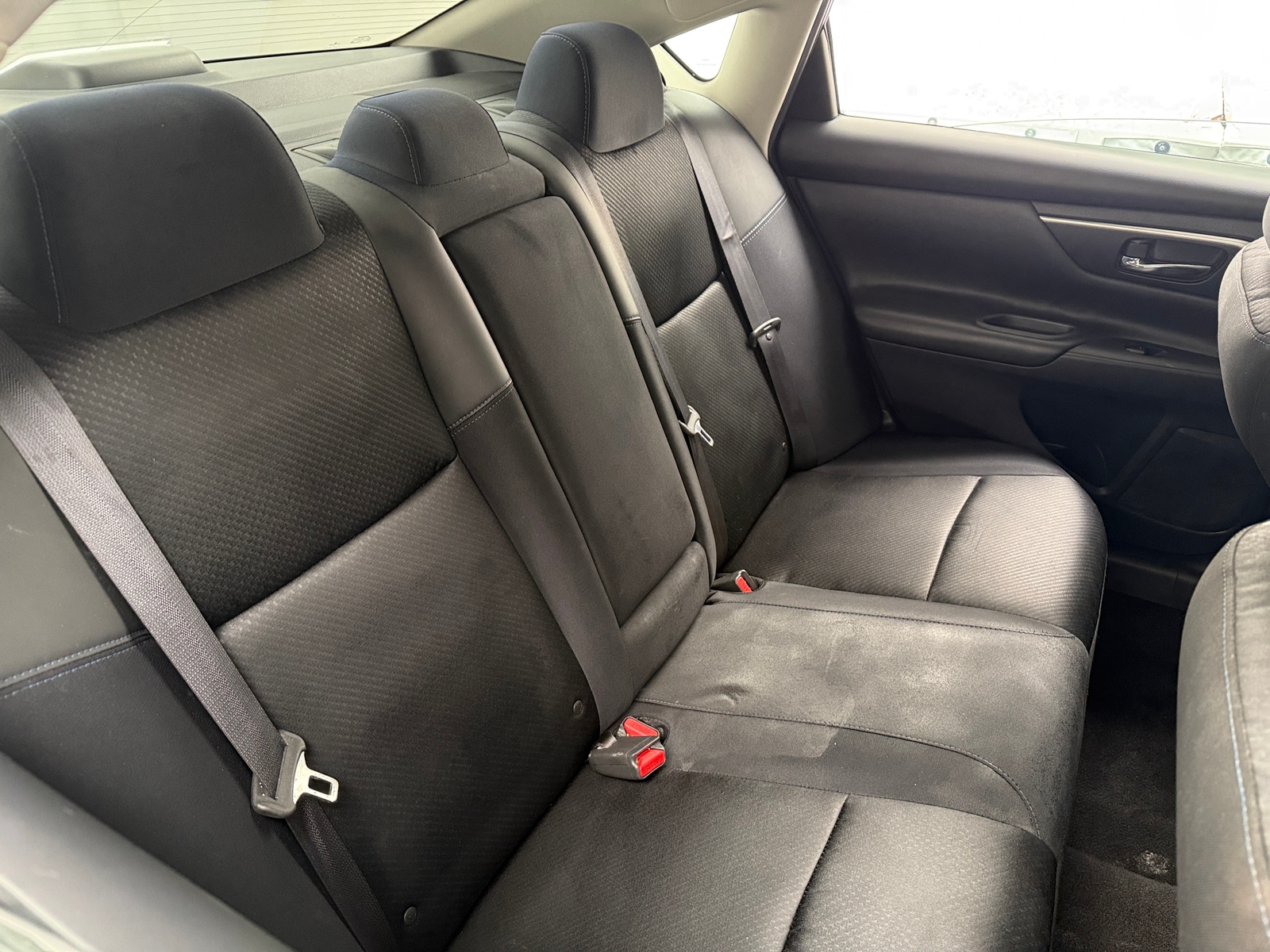 Thumbnail: 2017 Nissan Altima - 6