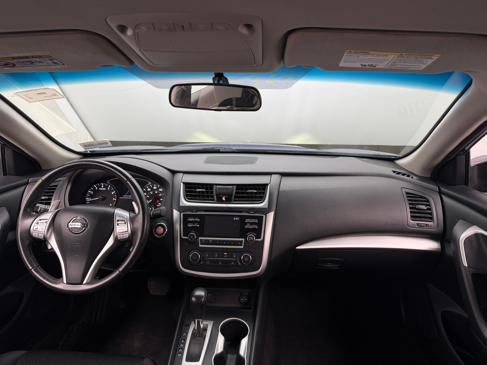 Thumbnail: 2017 Nissan Altima - 3