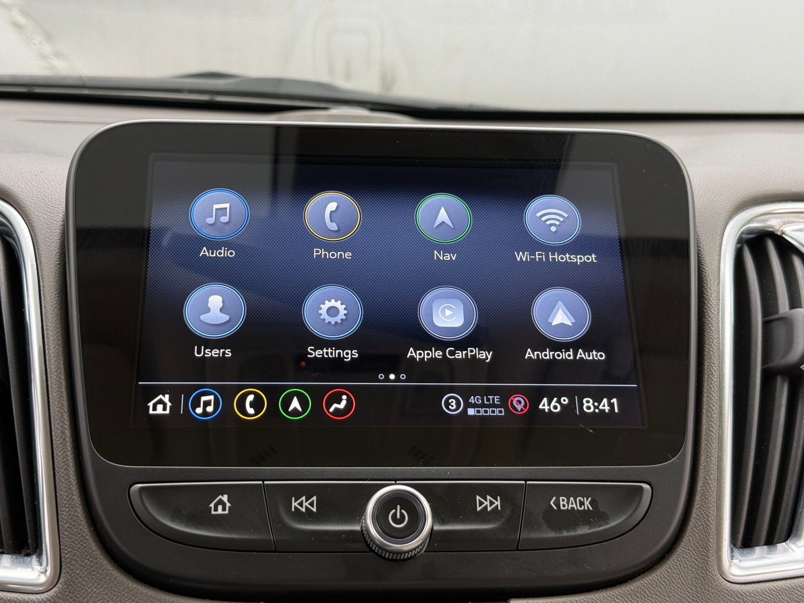 Thumbnail: 2024 Chevrolet Malibu - 3