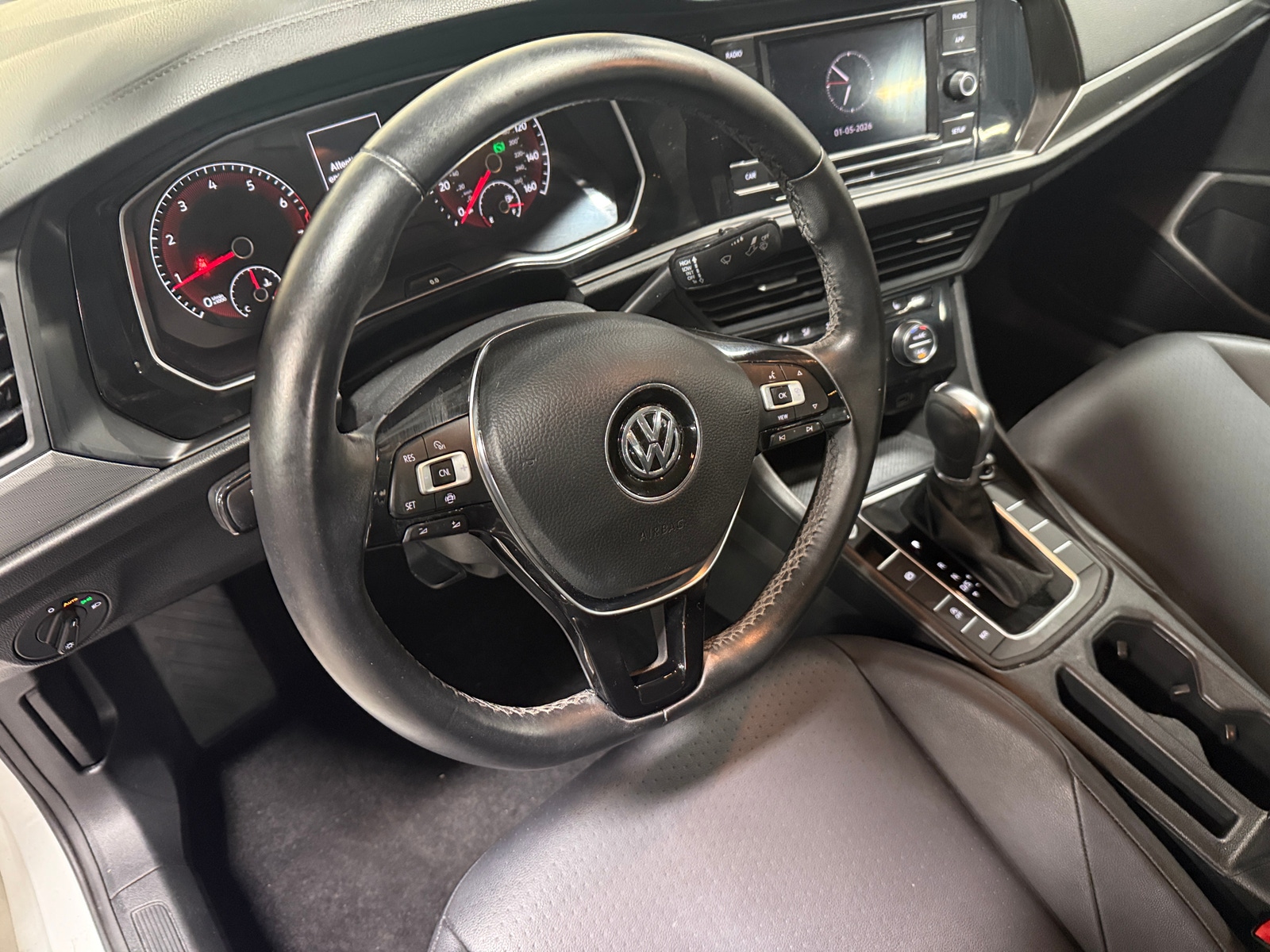 Thumbnail: 2019 Volkswagen Jetta - 4