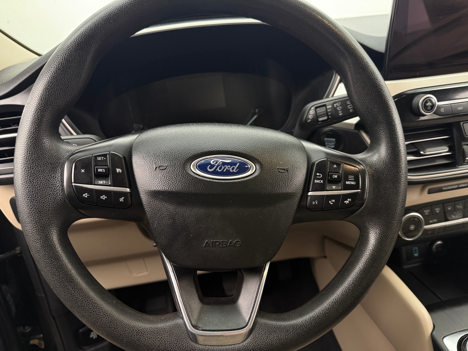 Thumbnail: 2020 Ford Escape - 5