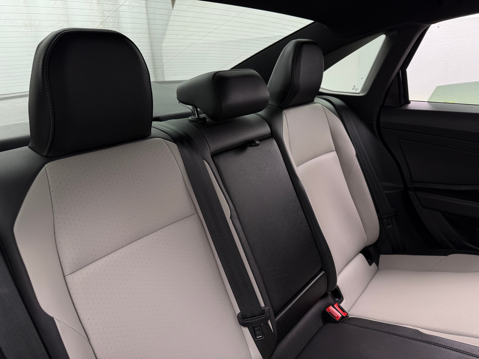 Thumbnail: 2021 Volkswagen Jetta - 5