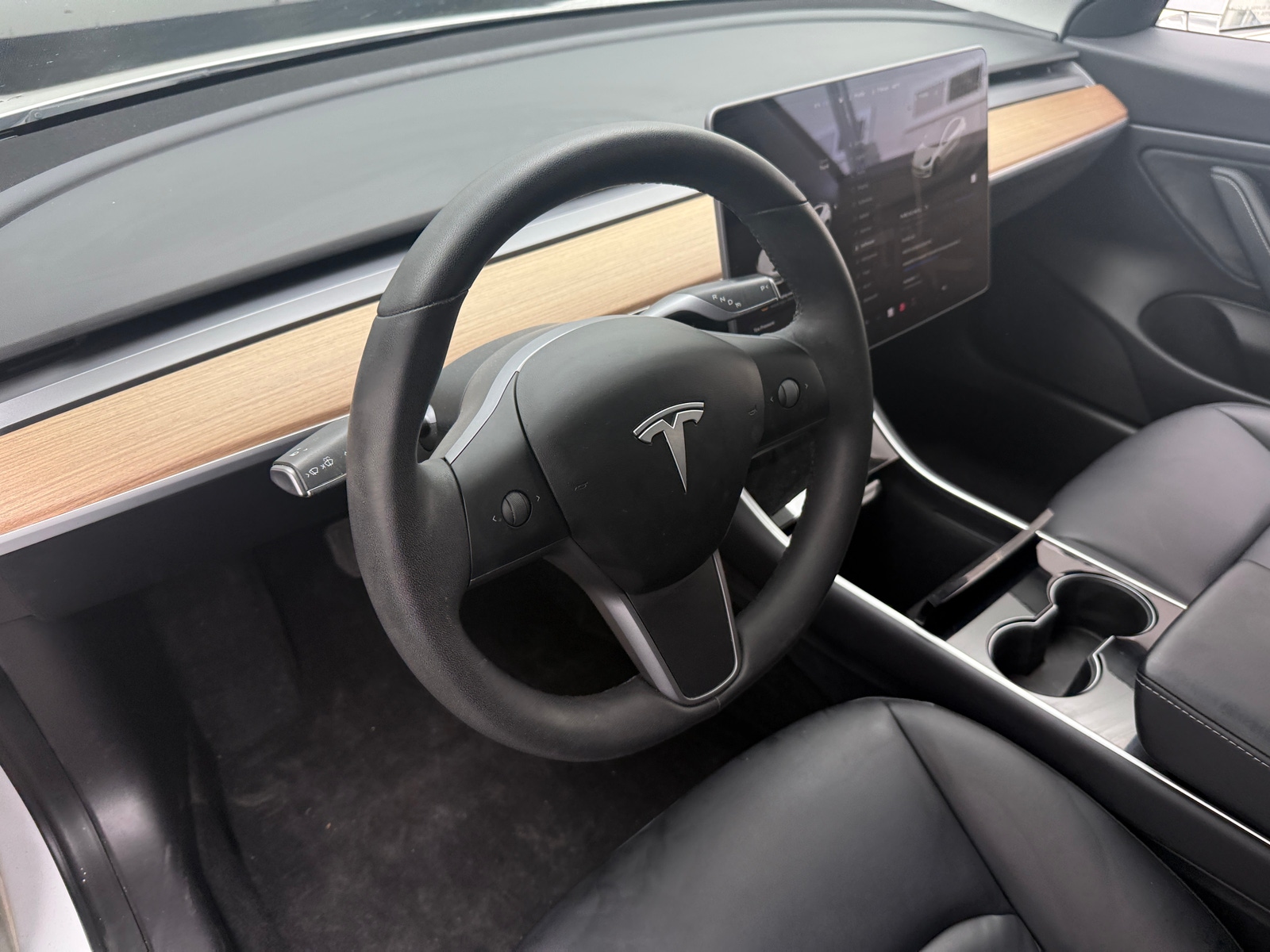 Thumbnail: 2020 Tesla Model 3 - 4