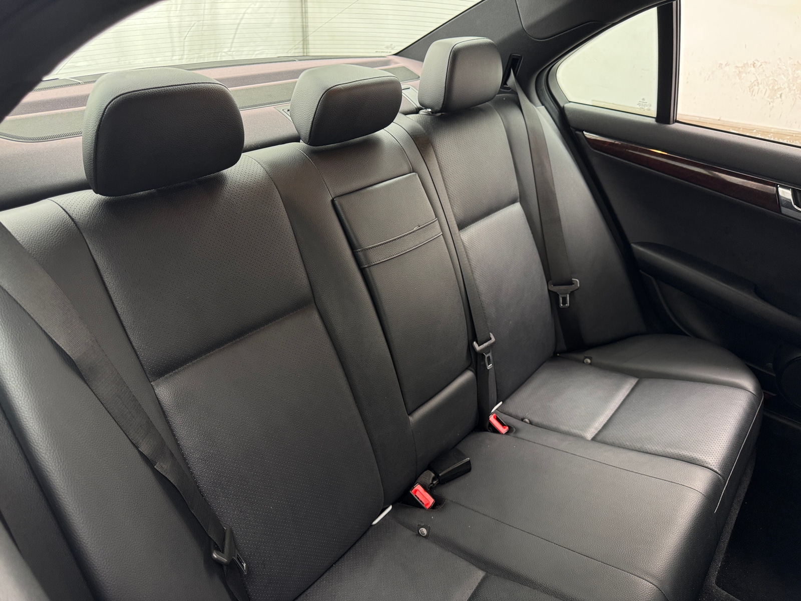 Thumbnail: 2010 Mercedes-Benz C-Class - 5