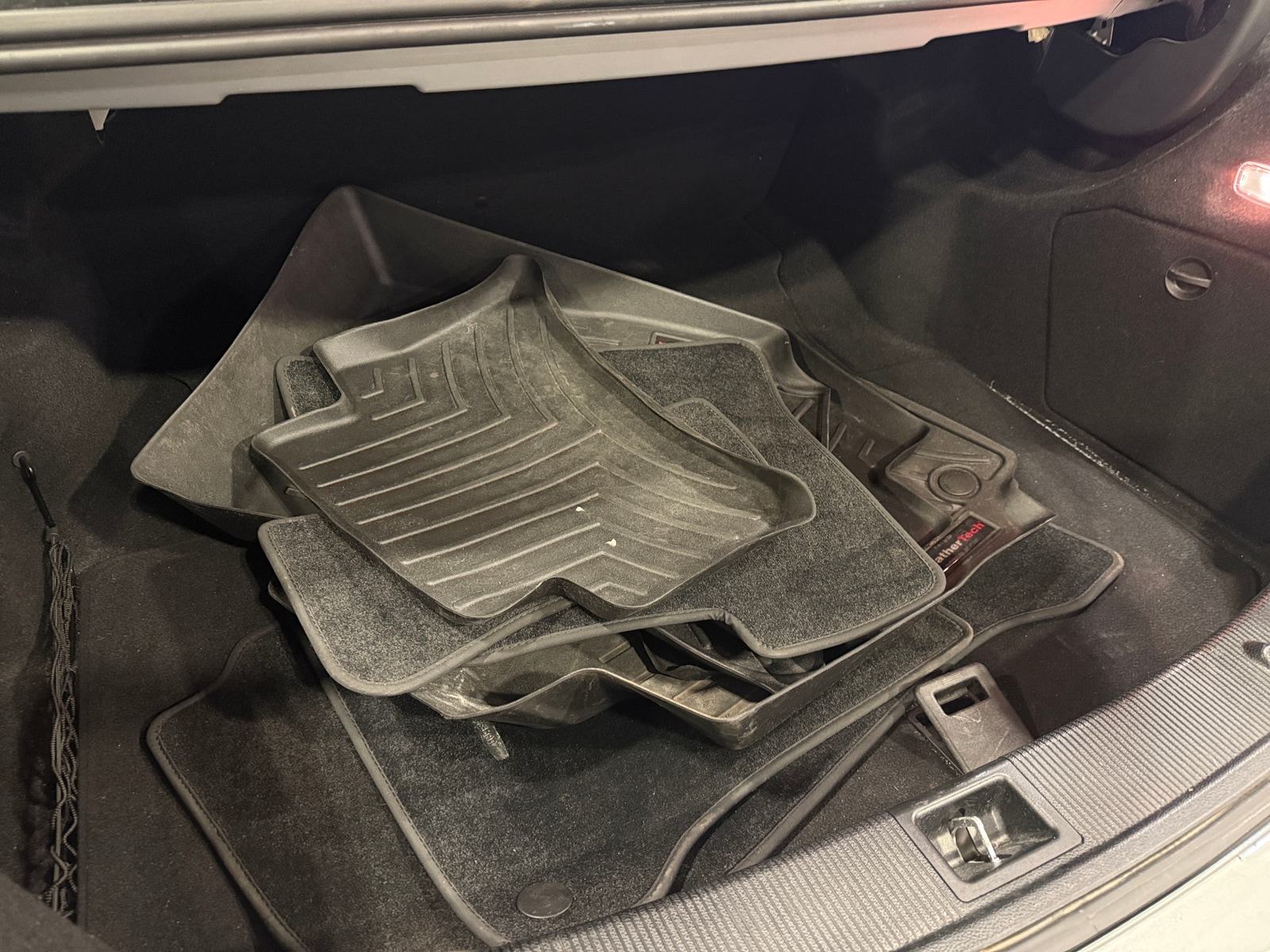 Thumbnail: 2010 Mercedes-Benz C-Class - 6