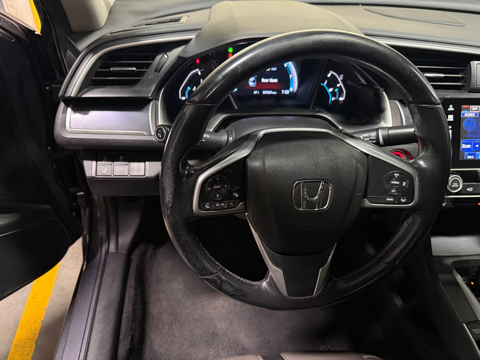 Thumbnail: 2018 Honda Civic - 4