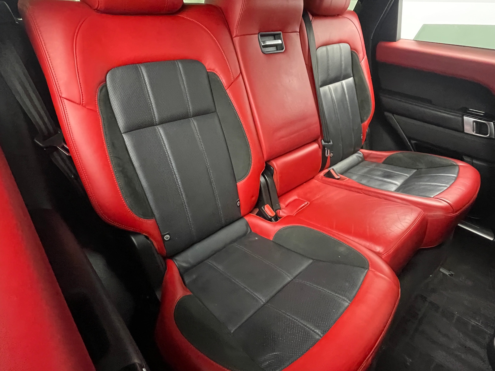 Thumbnail: 2020 Land Rover Range Rover Sport - 5