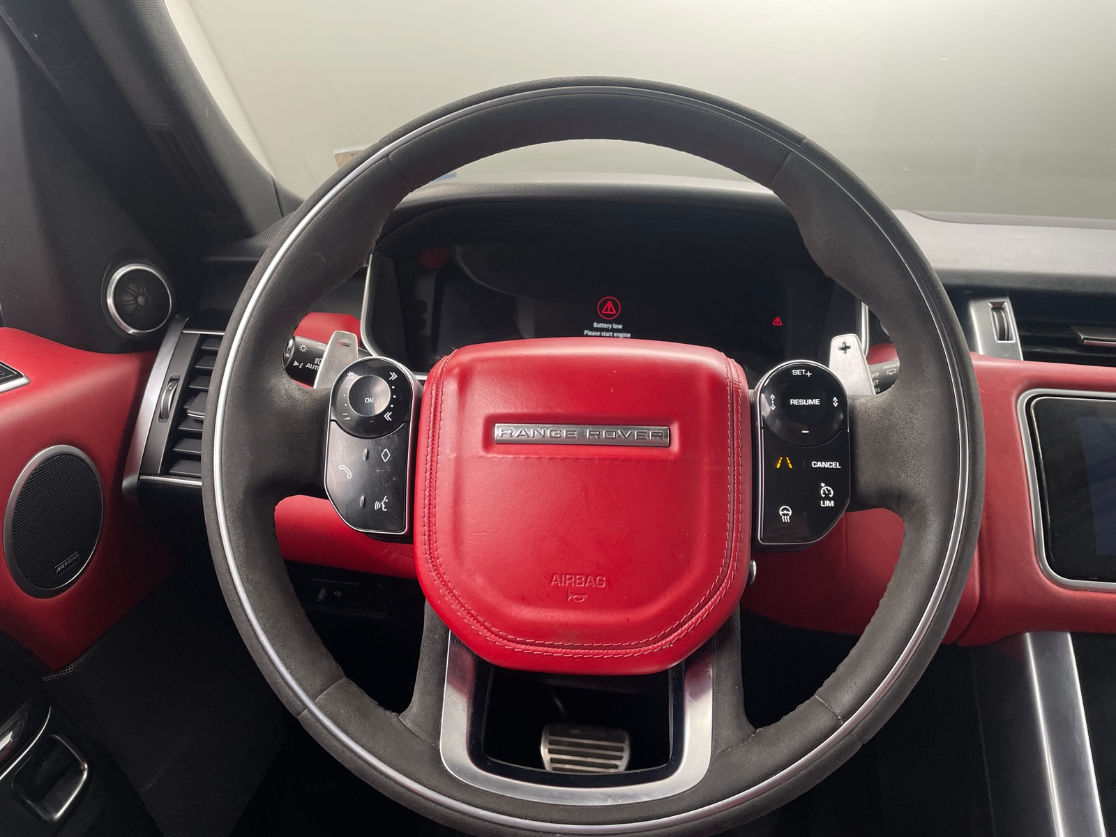 Thumbnail: 2020 Land Rover Range Rover Sport - 4