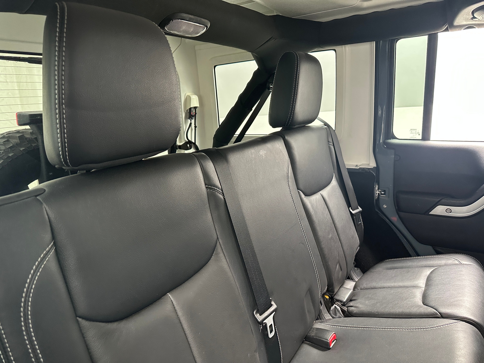 Thumbnail: 2014 Jeep Wrangler - 5