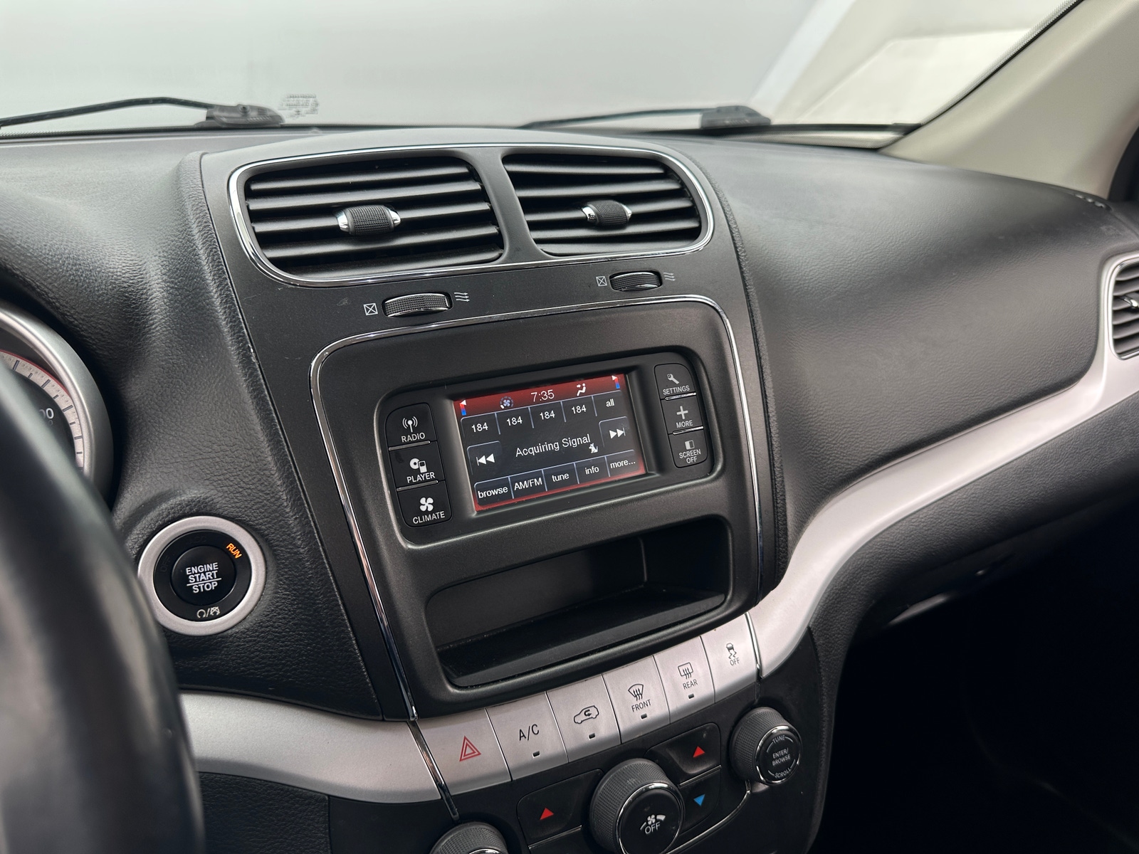 Thumbnail: 2018 Dodge Journey - 4