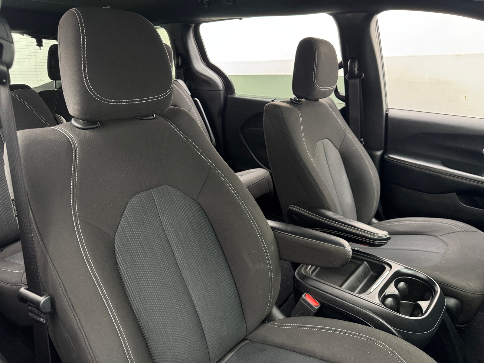 Thumbnail: 2022 Chrysler Pacifica - 2