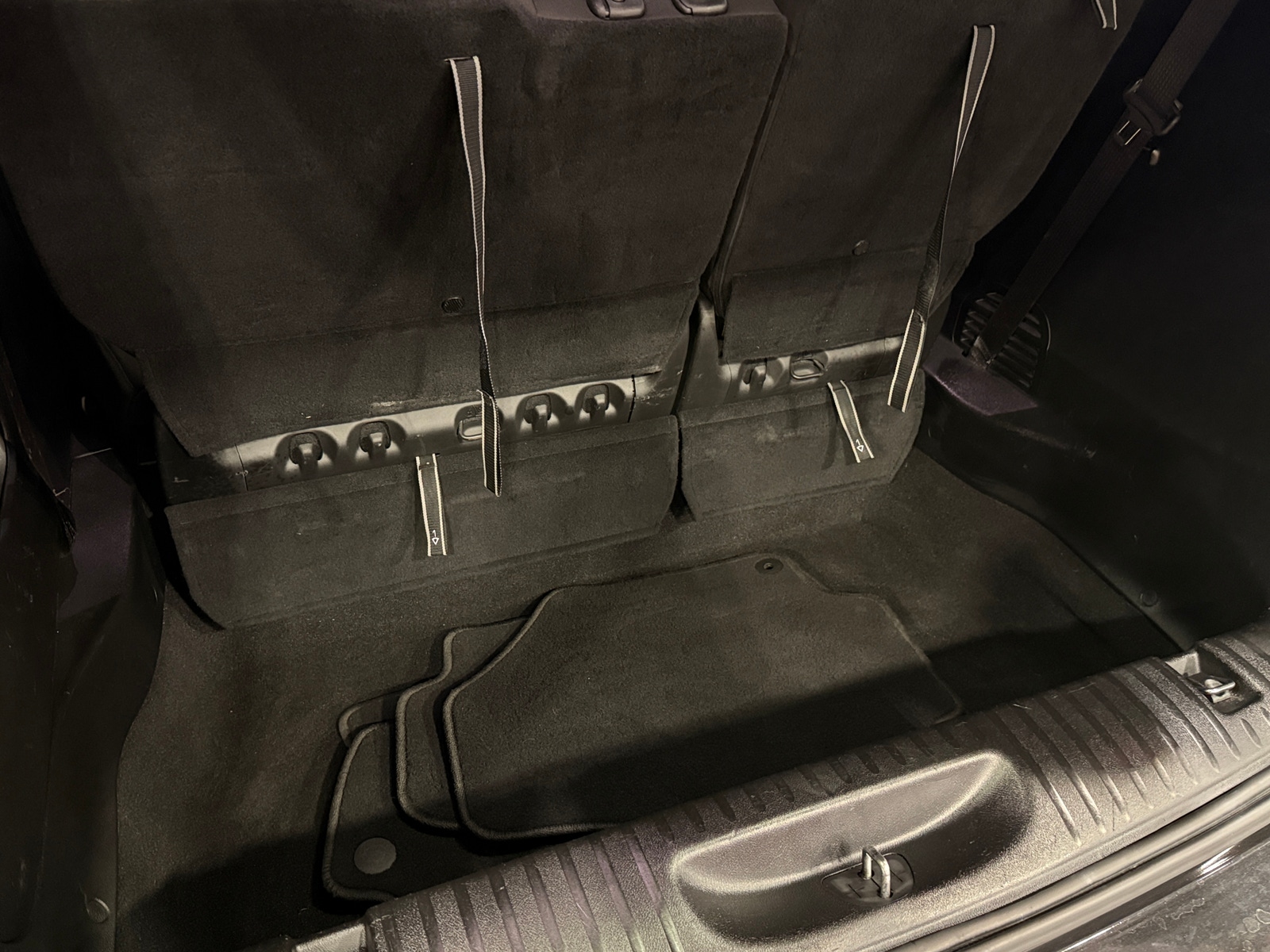 Thumbnail: 2022 Chrysler Pacifica - 7