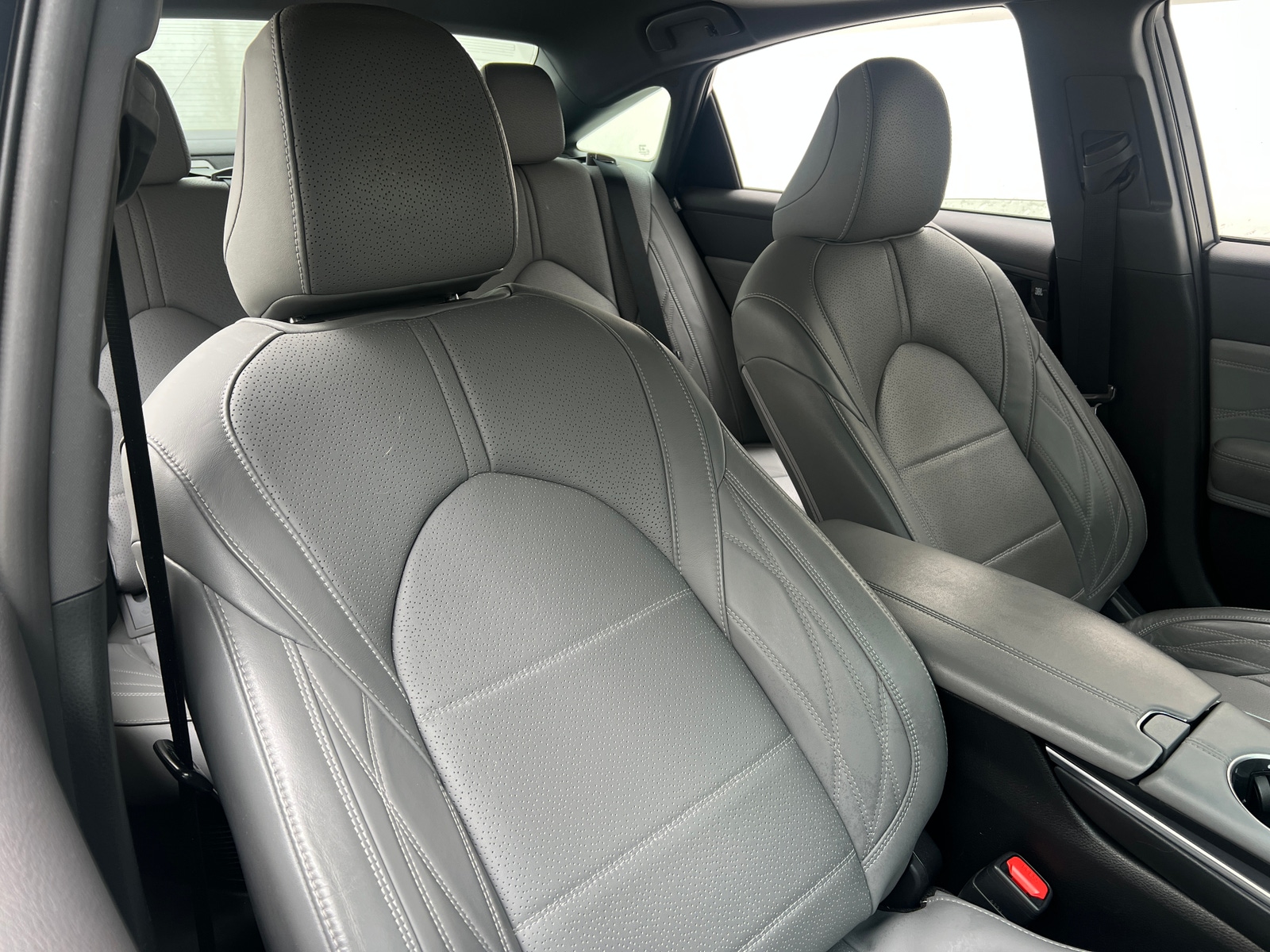 Thumbnail: 2019 Toyota Avalon - 2