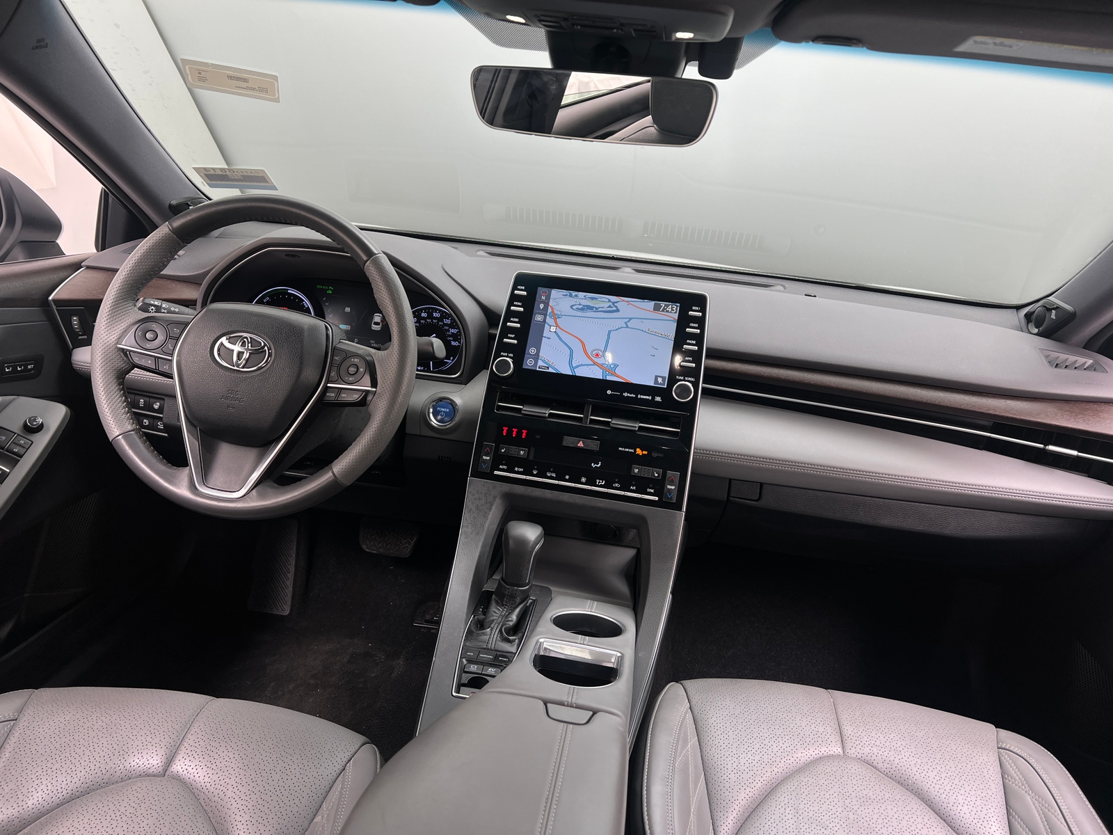 Thumbnail: 2019 Toyota Avalon - 3