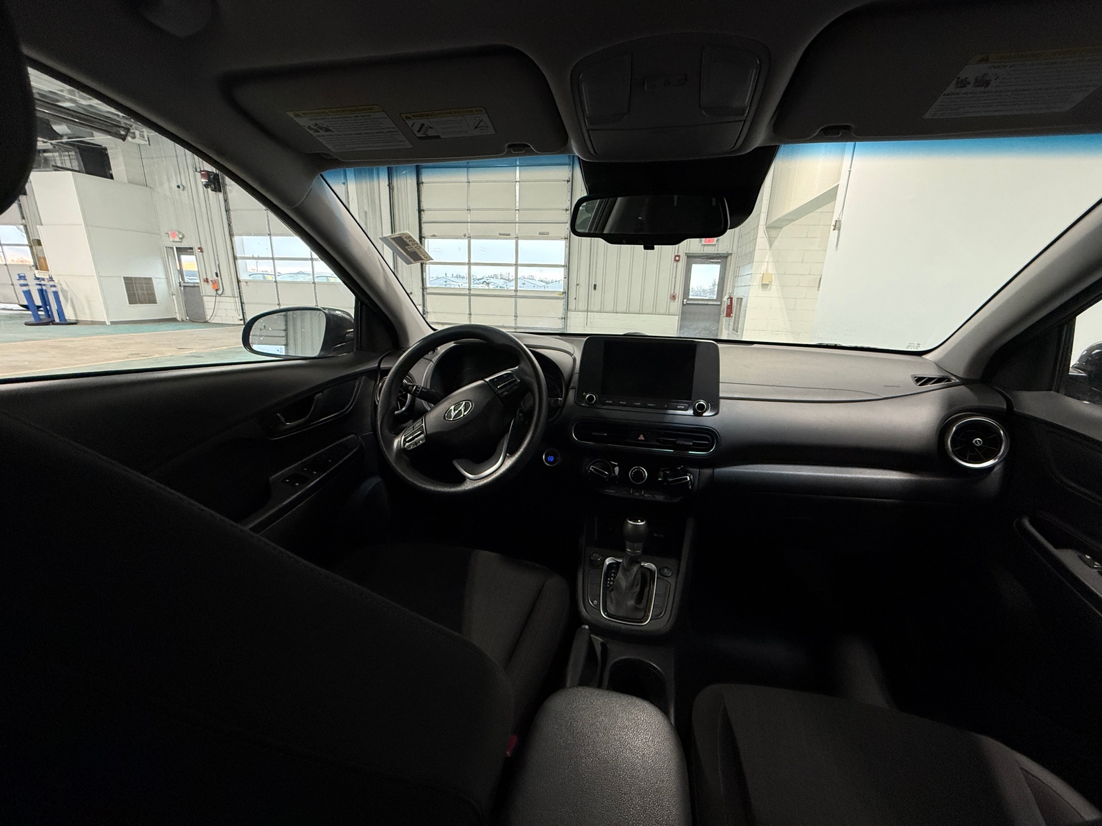 Thumbnail: 2022 Hyundai Kona - 3