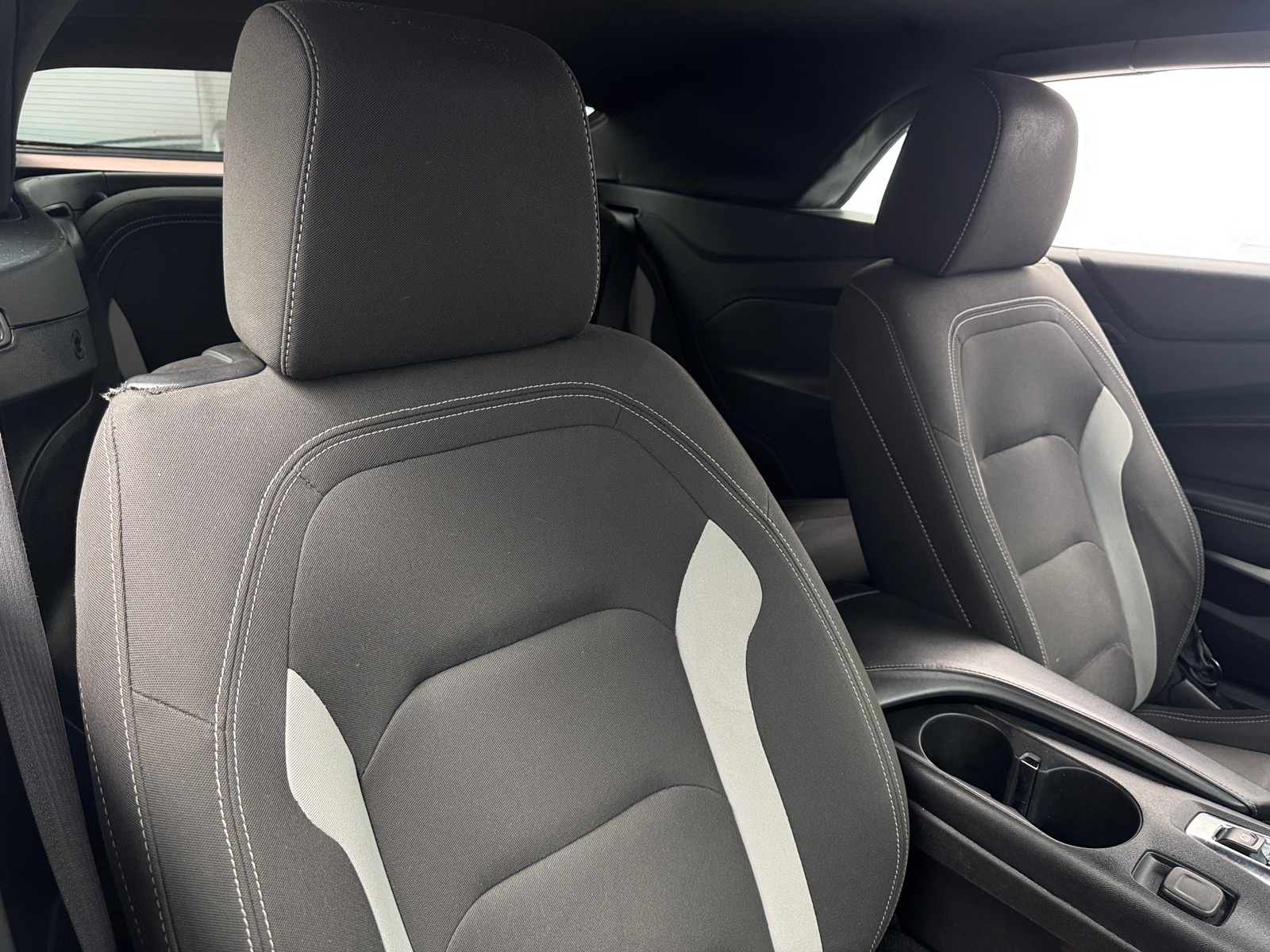 Thumbnail: 2019 Chevrolet Camaro - 2