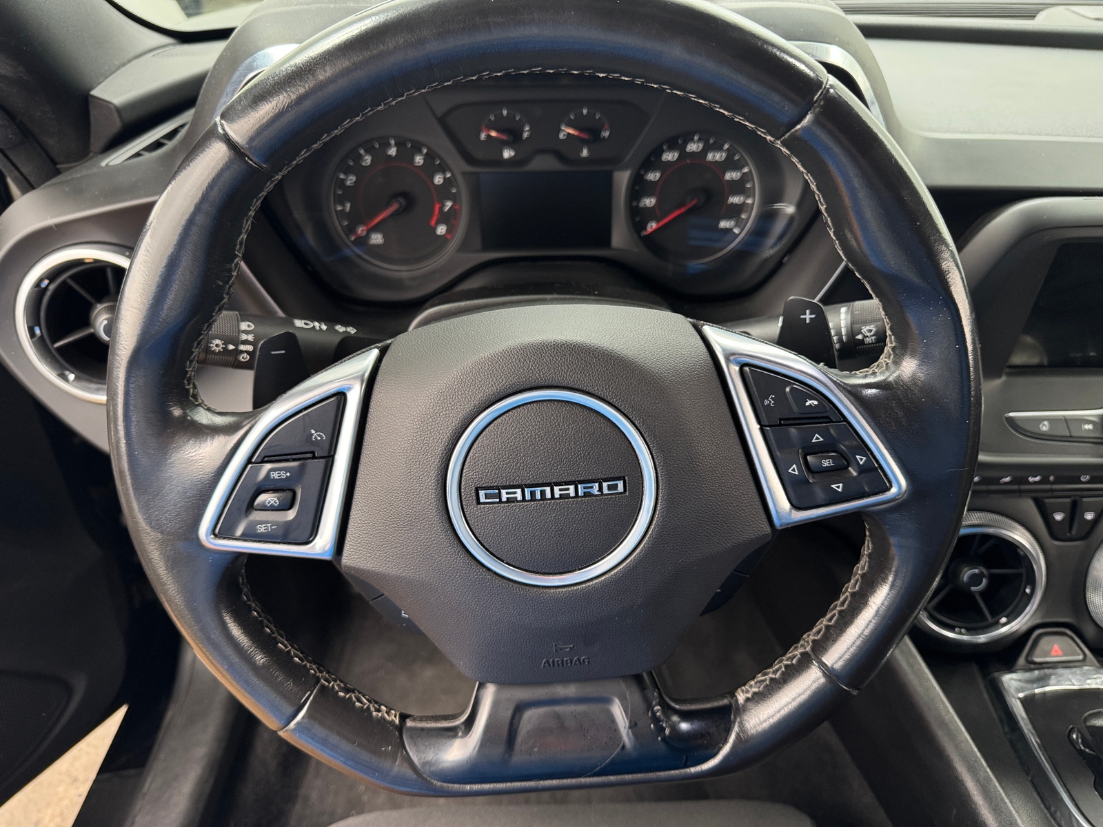 Thumbnail: 2019 Chevrolet Camaro - 5