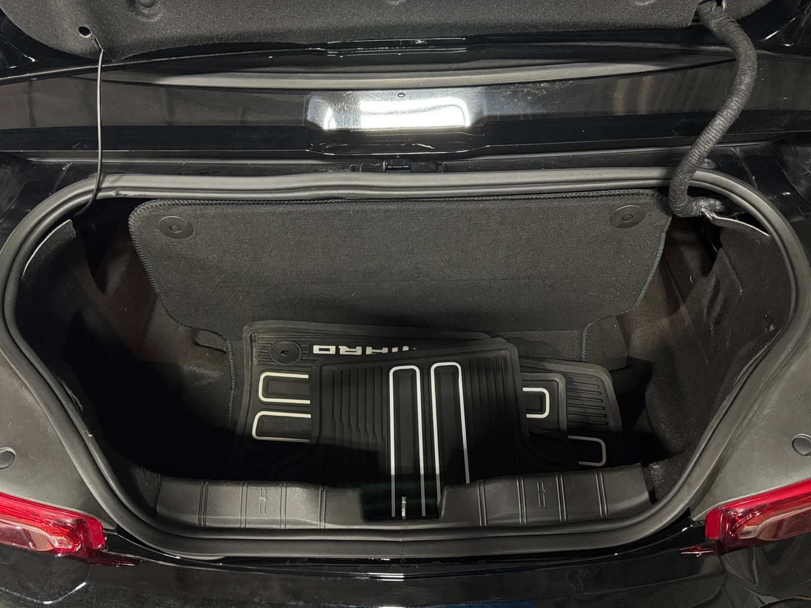 Thumbnail: 2019 Chevrolet Camaro - 7