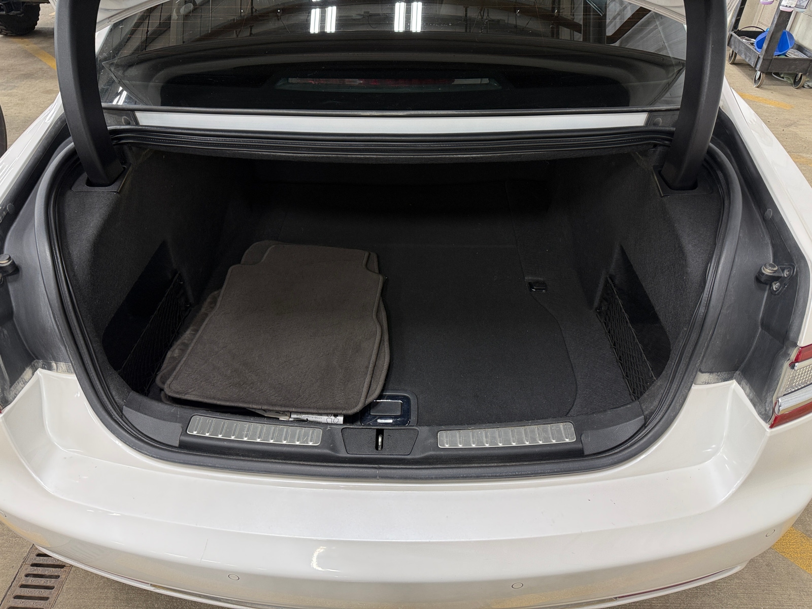 Thumbnail: 2017 Lincoln Continental - 6