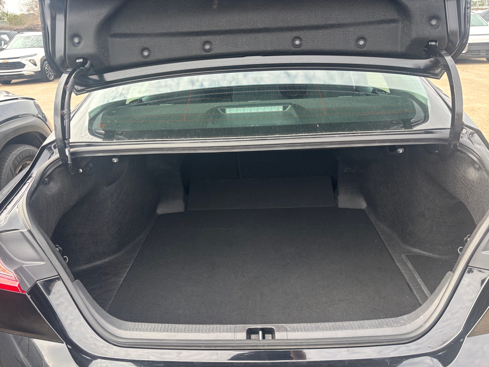 Thumbnail: 2025 Toyota Camry - 6