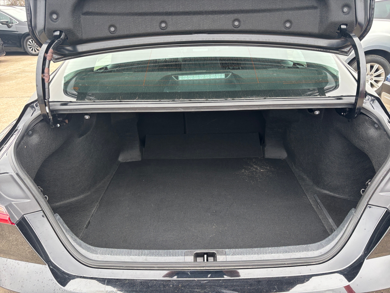 Thumbnail: 2025 Toyota Camry - 6