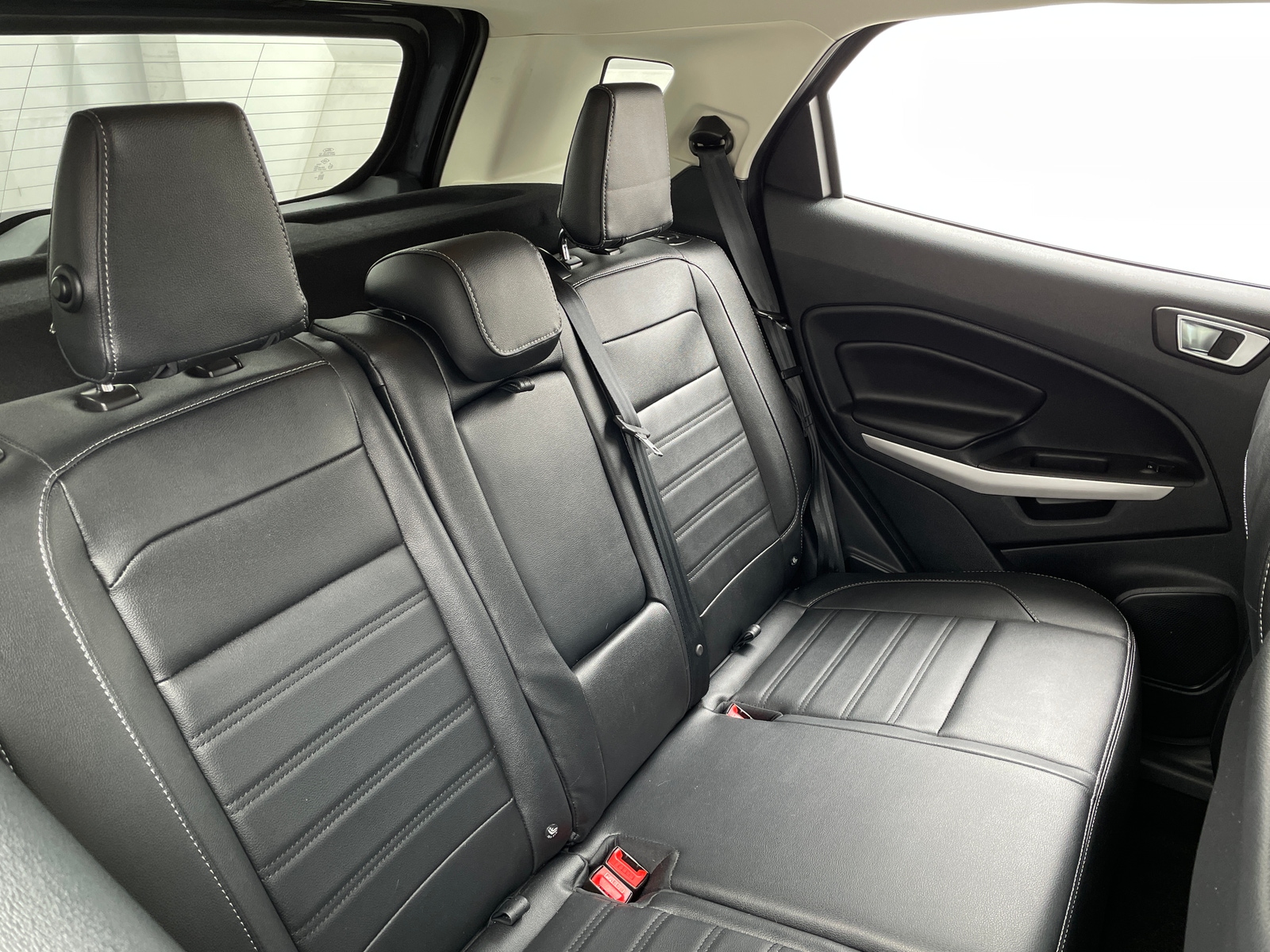 Thumbnail: 2021 Ford EcoSport - 5