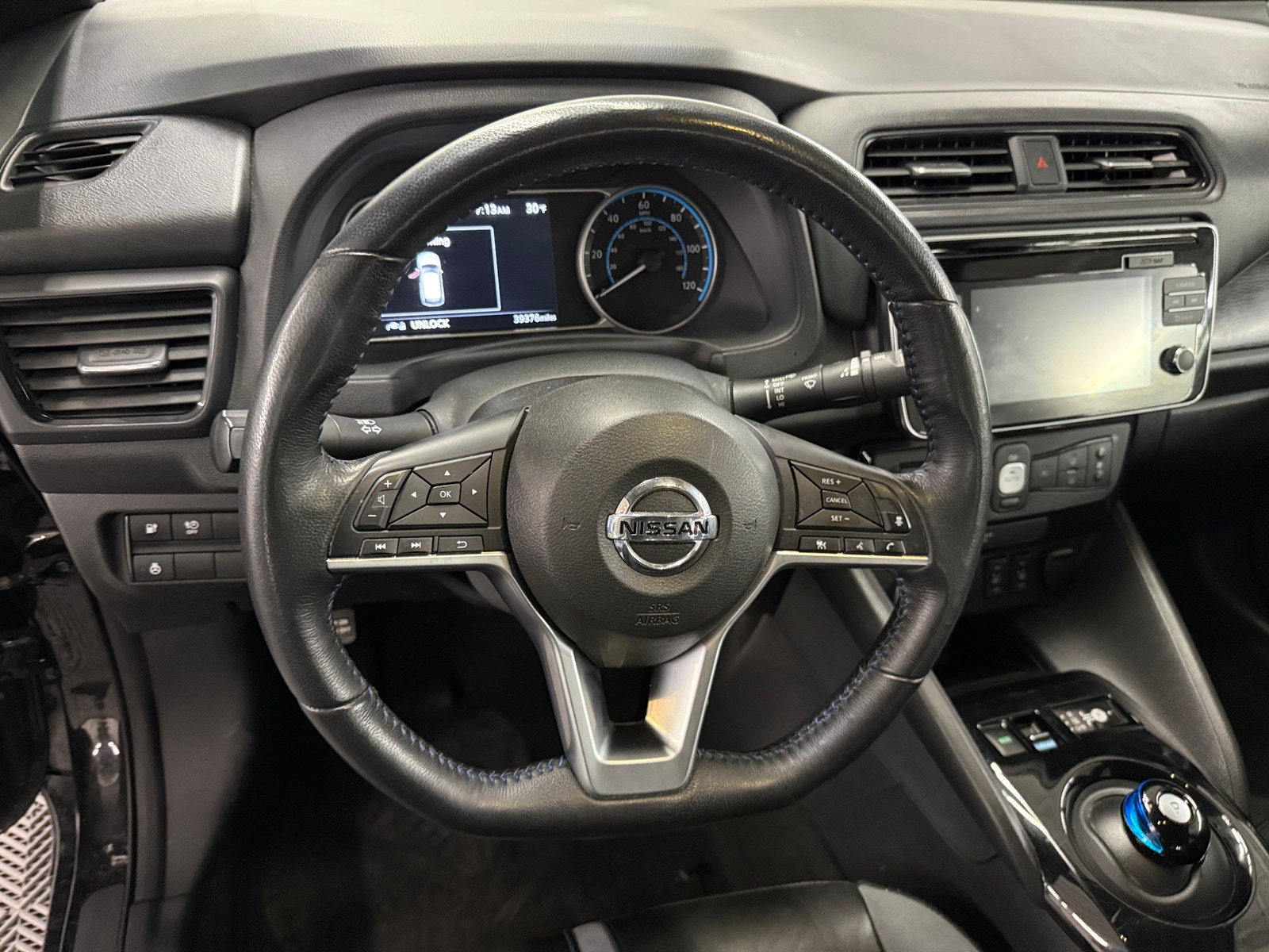 Thumbnail: 2018 Nissan Leaf - 4