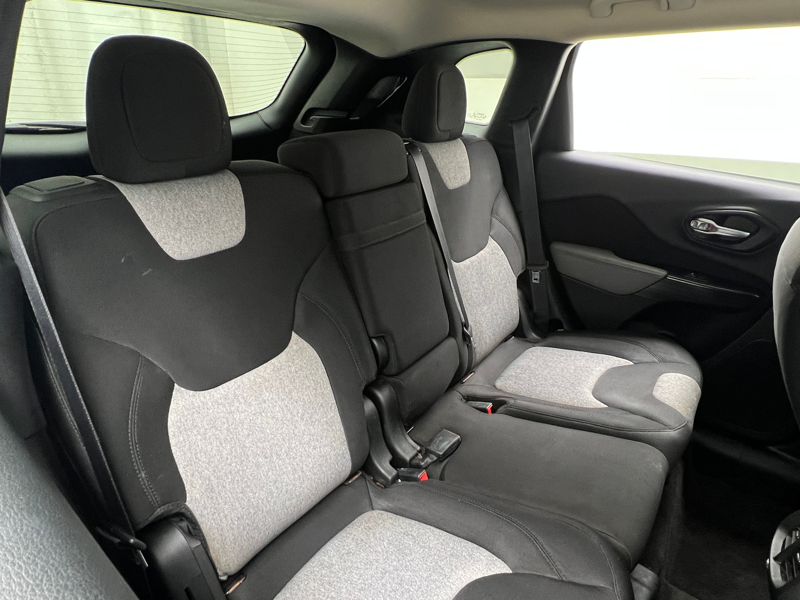 Thumbnail: 2014 Jeep Cherokee - 6