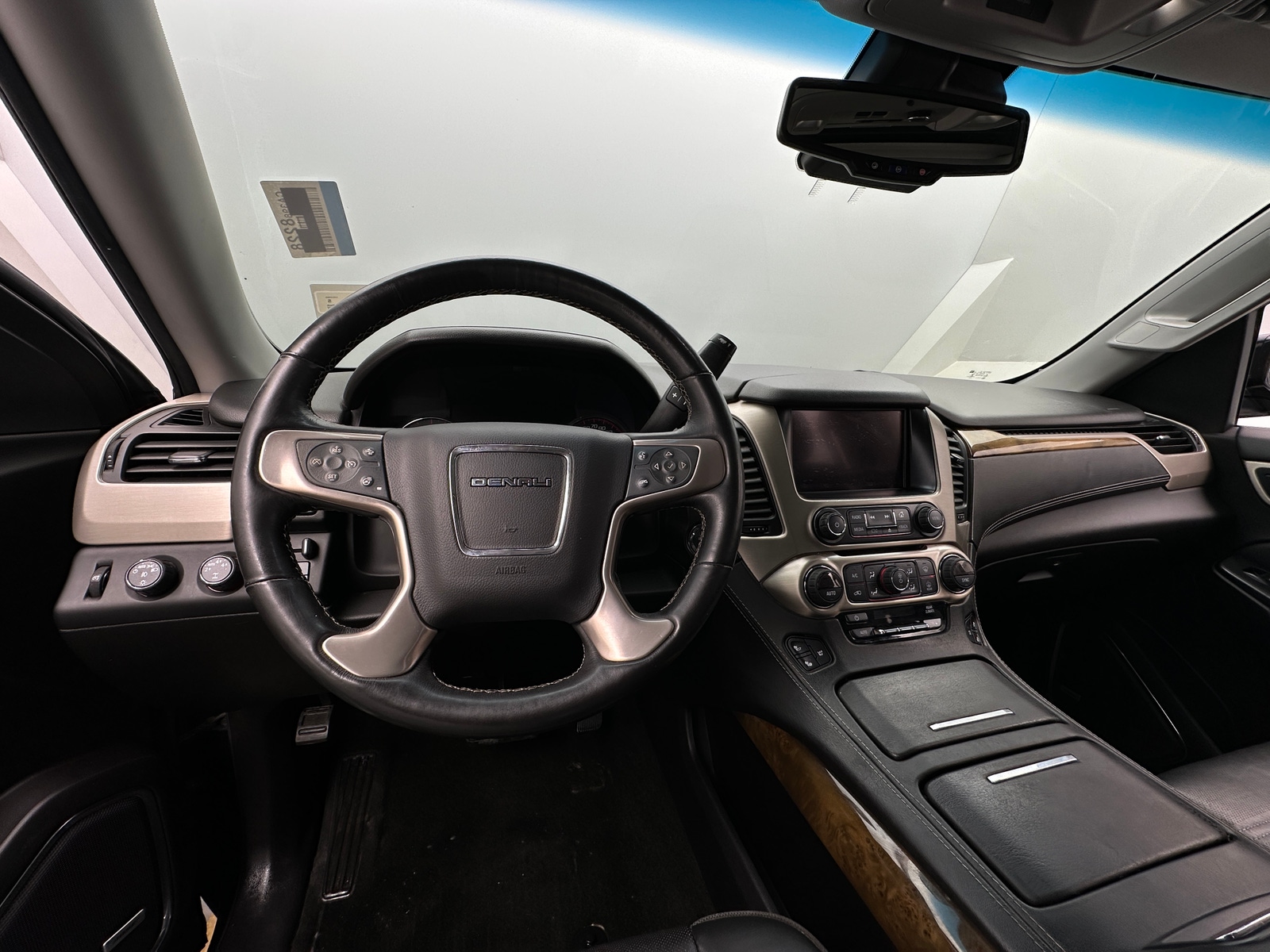 Thumbnail: 2016 GMC Yukon XL - 2