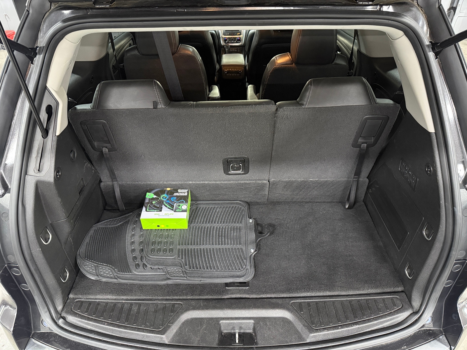 Thumbnail: 2017 GMC Acadia - 6