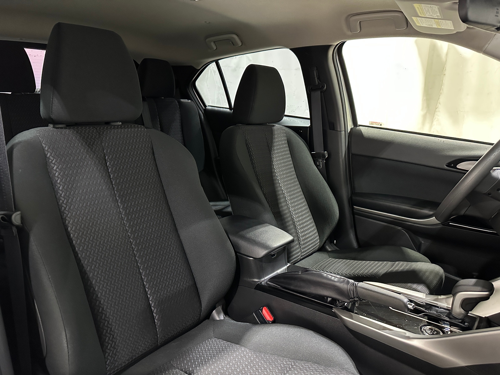 Thumbnail: 2024 Mitsubishi Eclipse Cross - 2