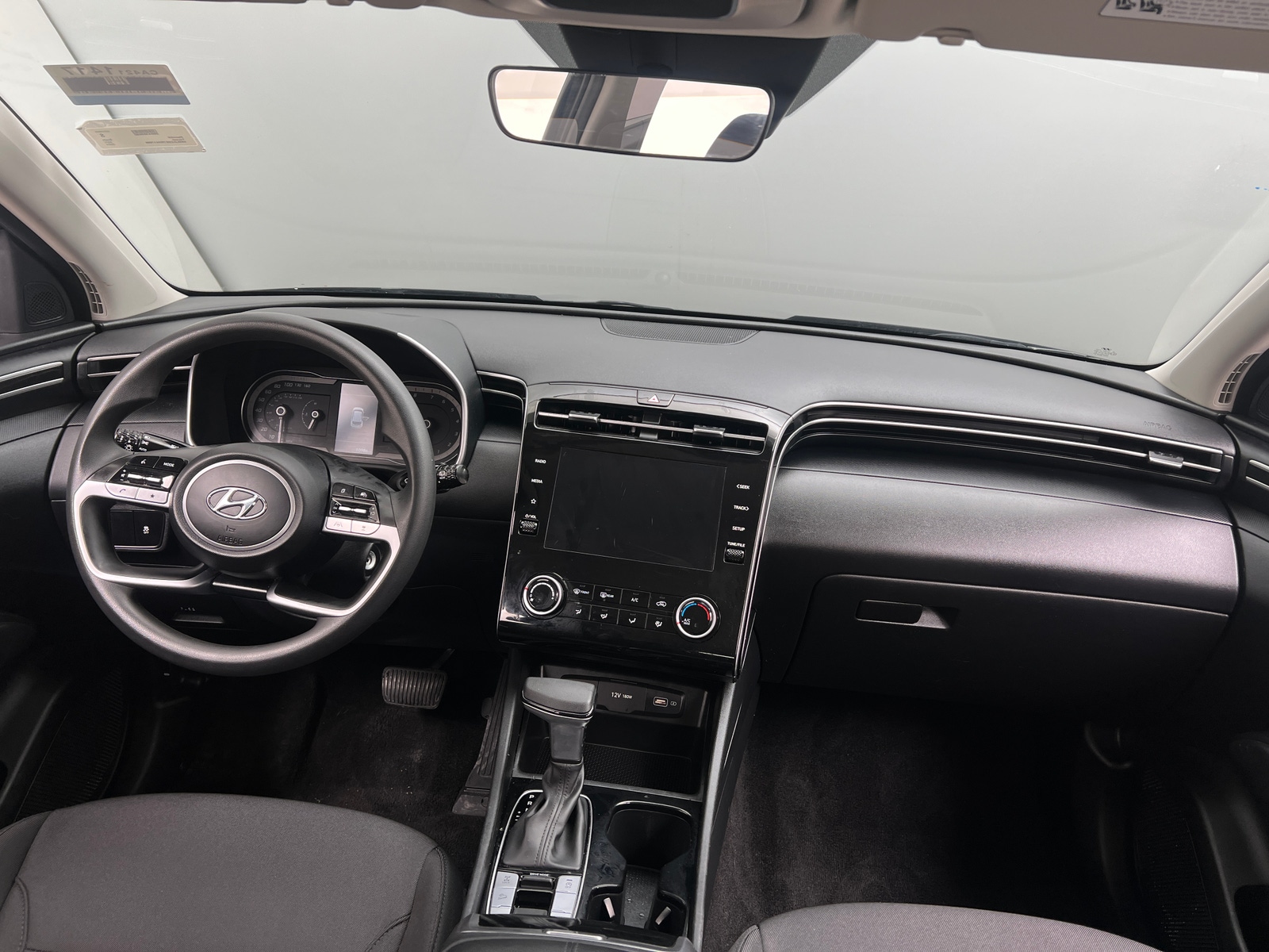 Thumbnail: 2024 Hyundai Tucson - 3