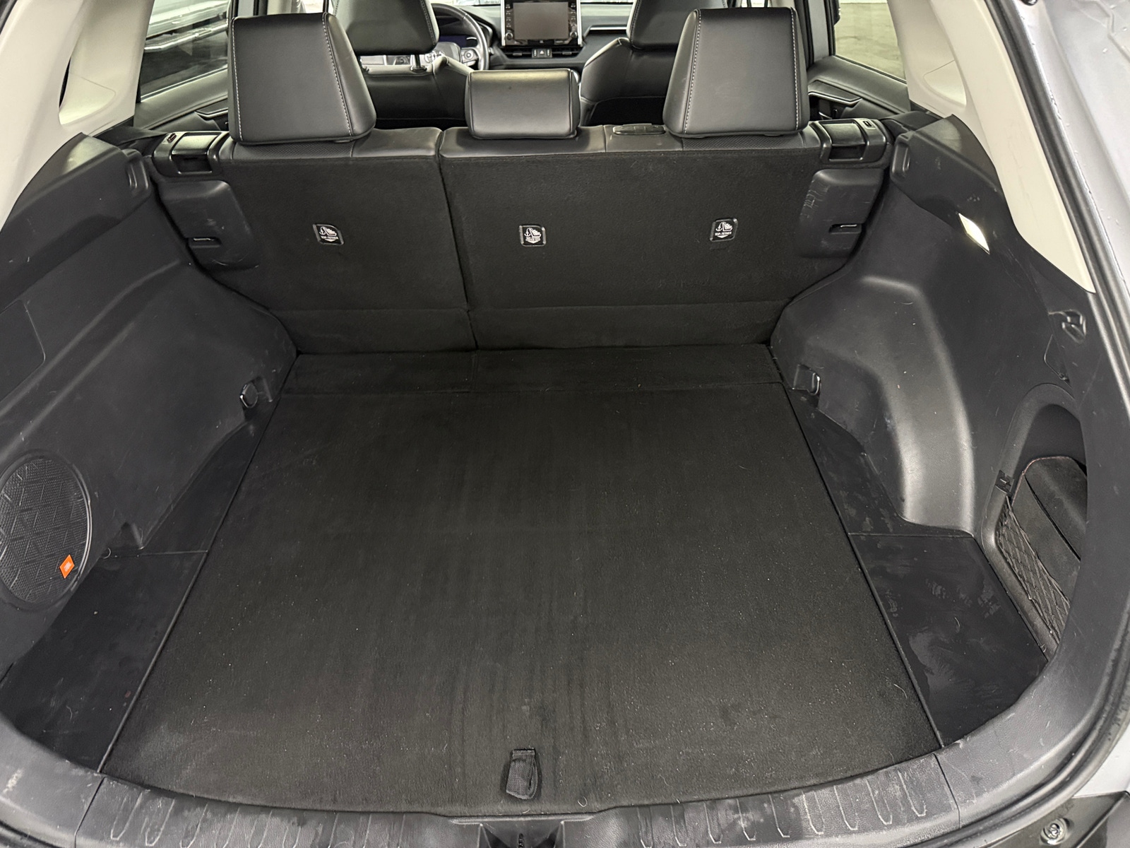 Thumbnail: 2022 Toyota RAV4 - 6