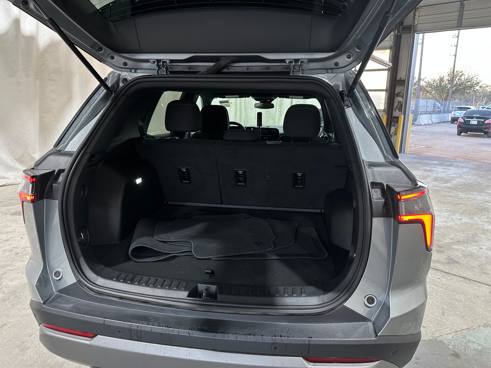 Thumbnail: 2025 Chevrolet Equinox - 7