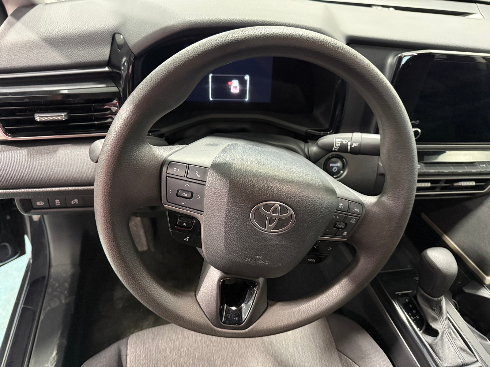 Thumbnail: 2025 Toyota Camry - 5