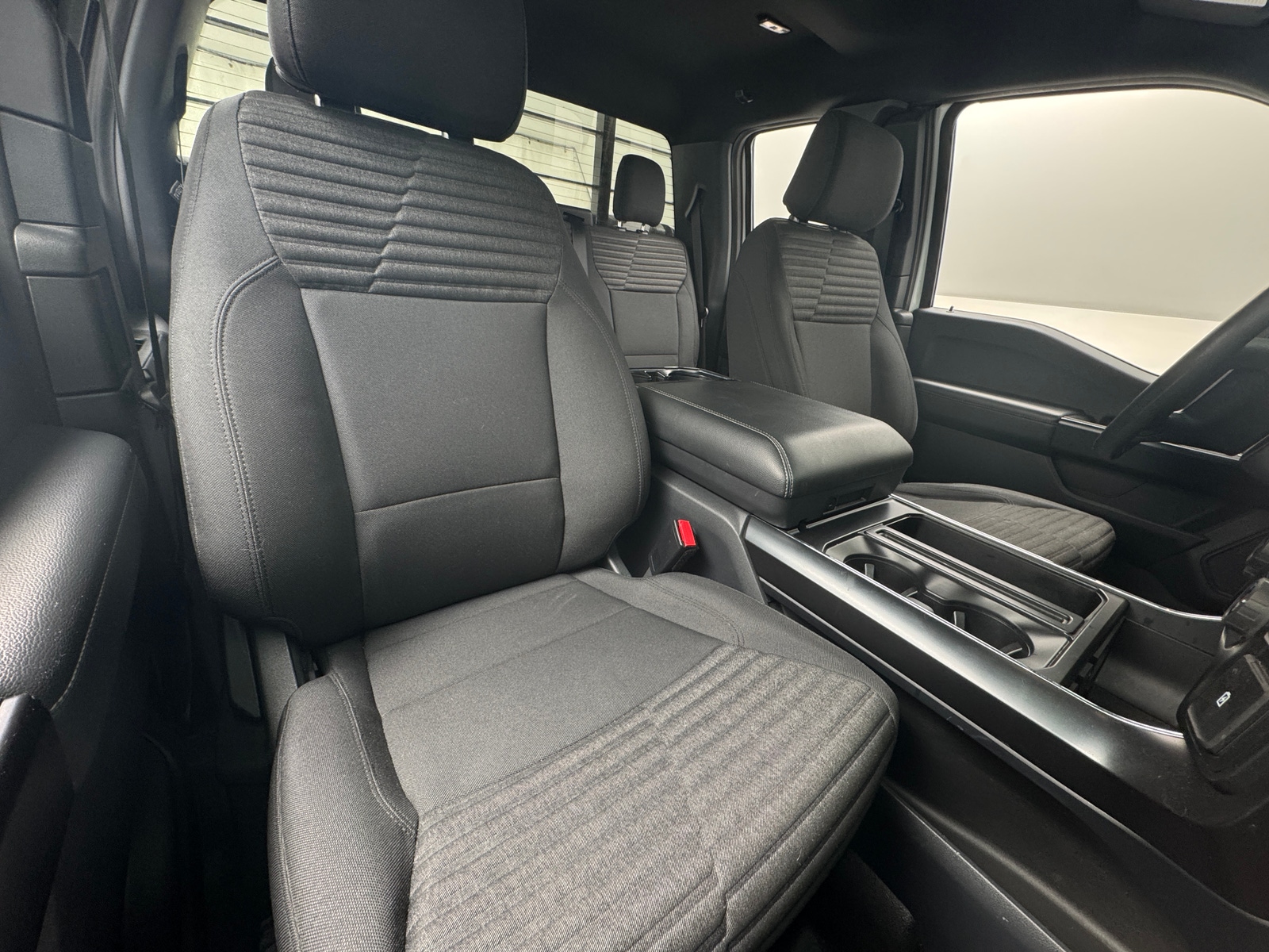 Thumbnail: 2022 Ford Econoline - 2