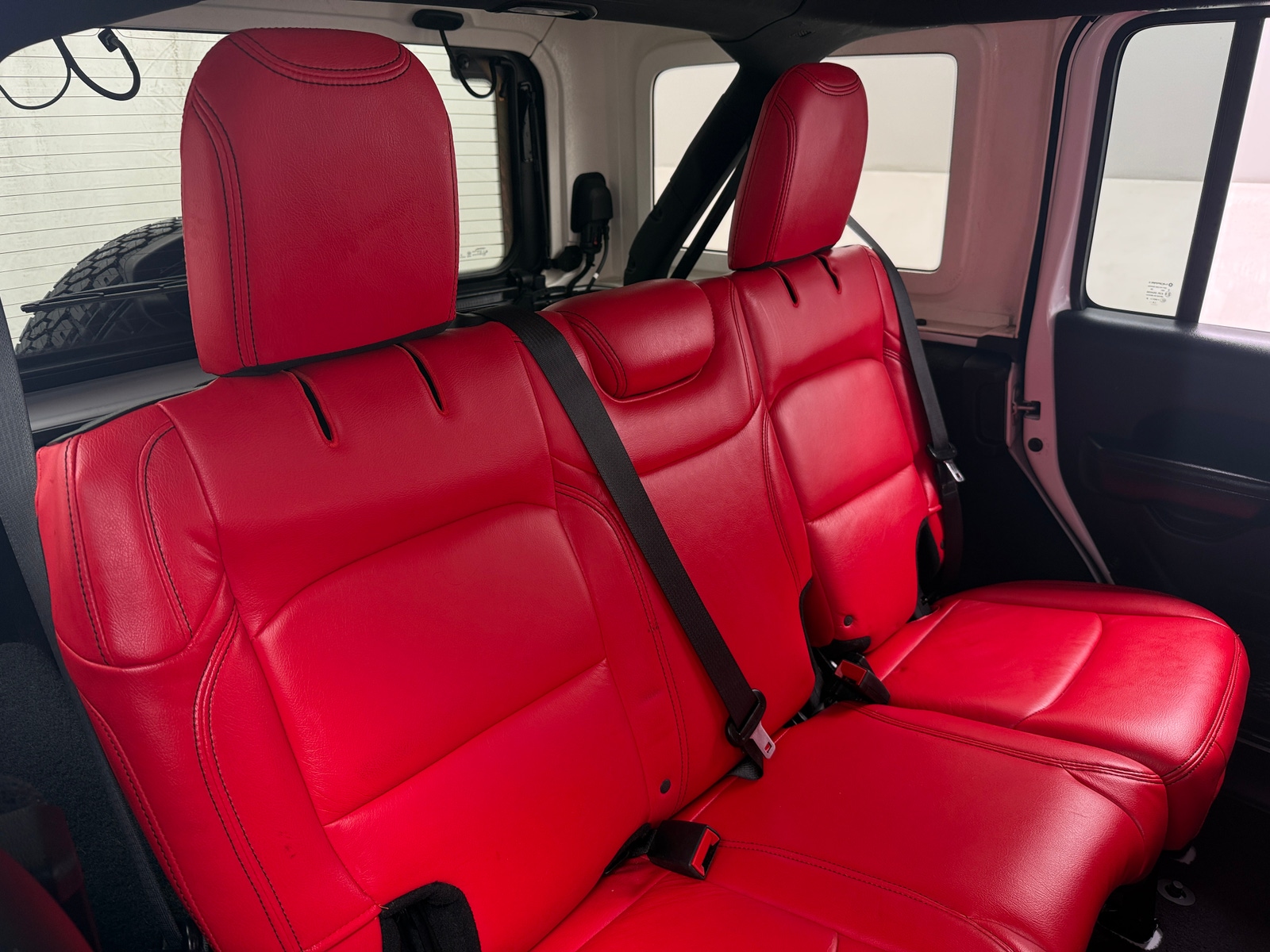 Thumbnail: 2020 Jeep Wrangler - 5