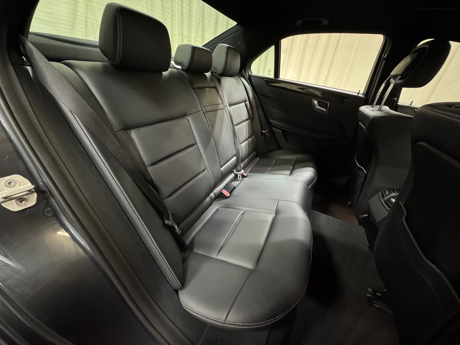 Thumbnail: 2015 Mercedes-Benz E-Class - 5