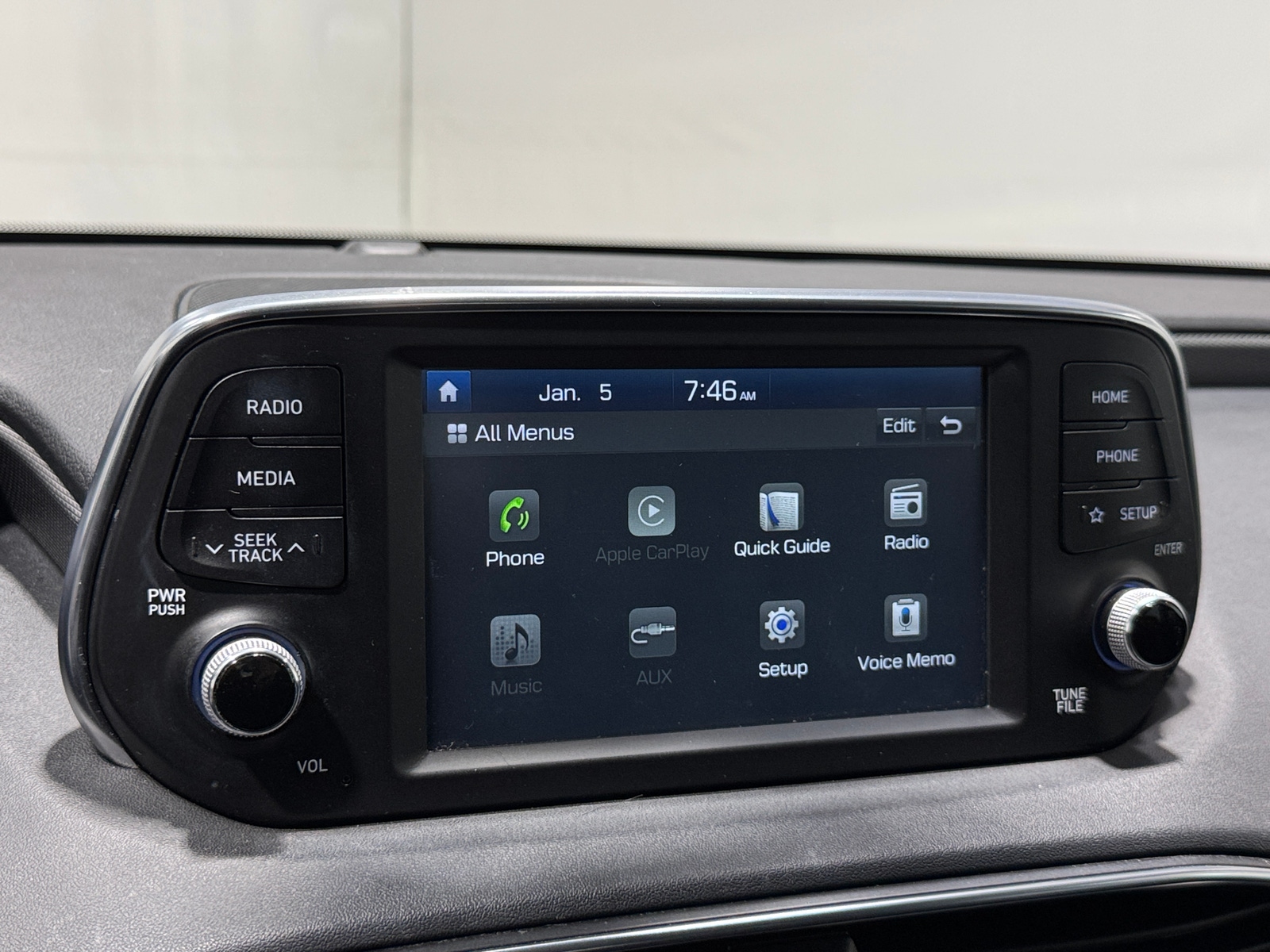 Thumbnail: 2019 Hyundai Santa Fe - 4