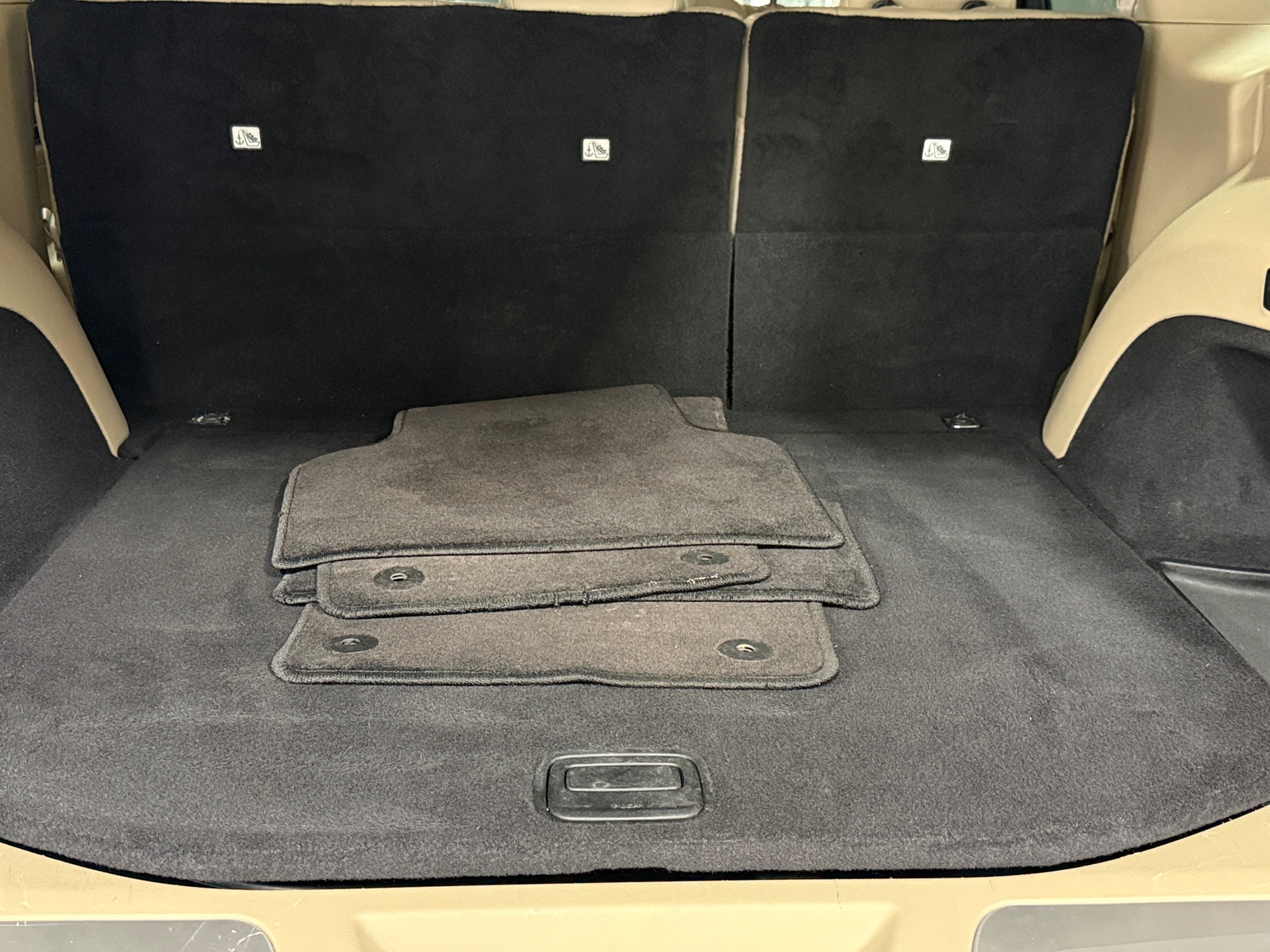 Thumbnail: 2018 Jeep Grand Cherokee - 6