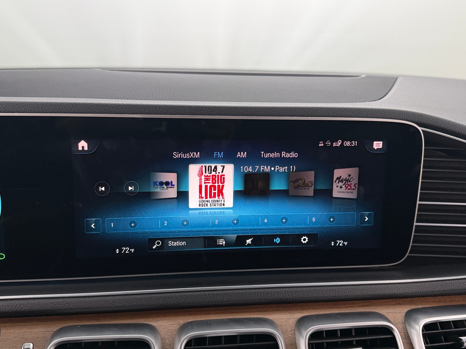 Thumbnail: 2021 Mercedes-Benz GLE - 3