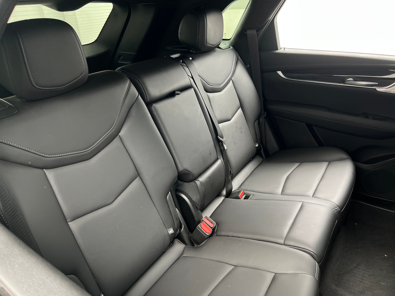 Thumbnail: 2023 Cadillac XT5 - 5