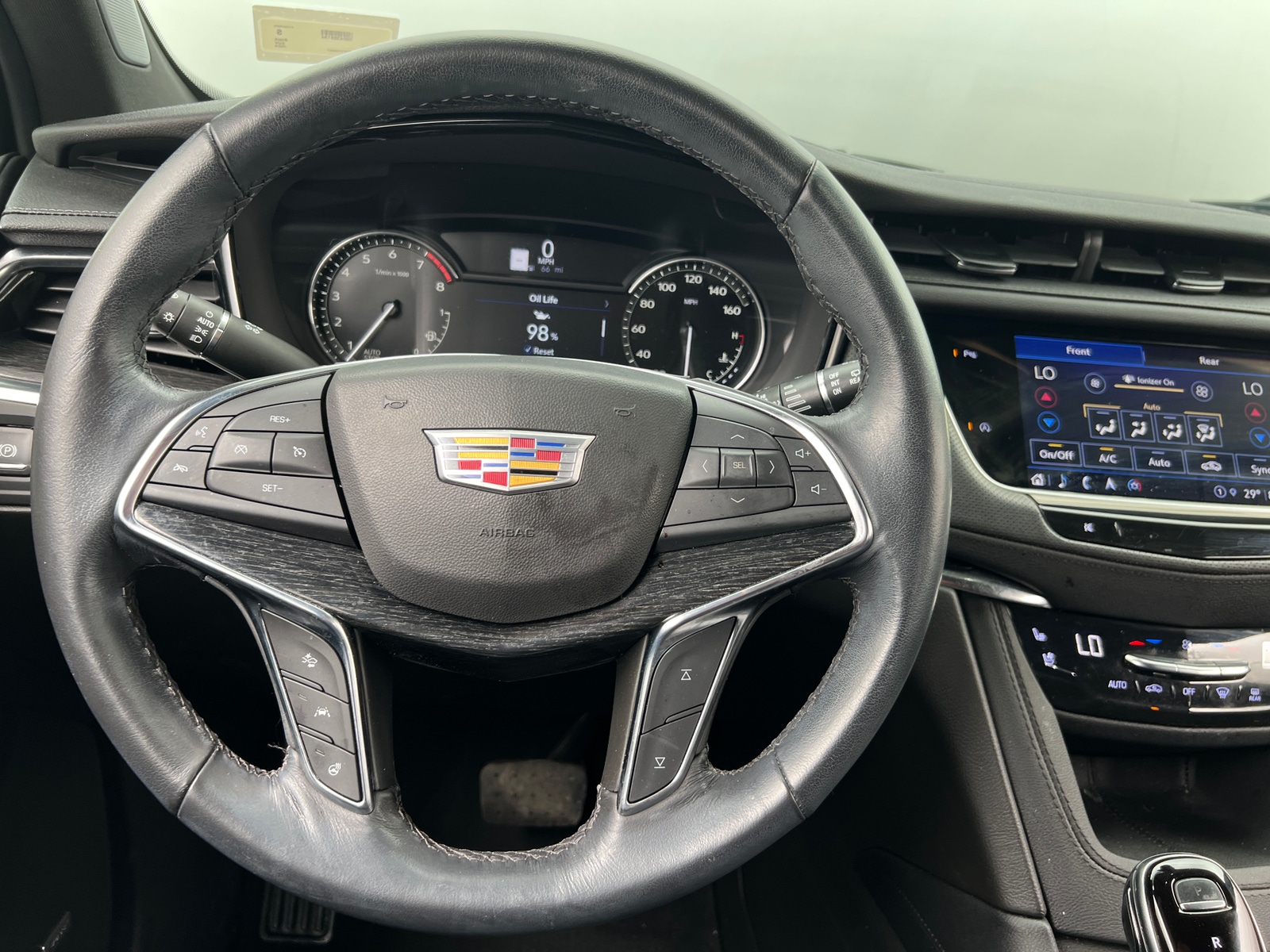 Thumbnail: 2023 Cadillac XT5 - 4