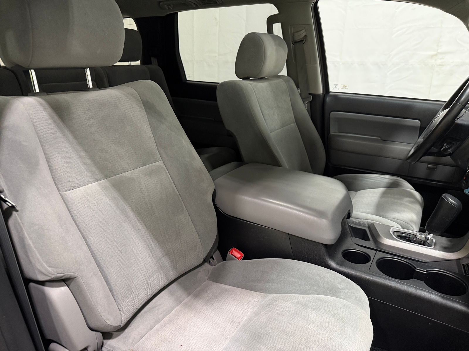 Thumbnail: 2013 Toyota Sequoia - 2