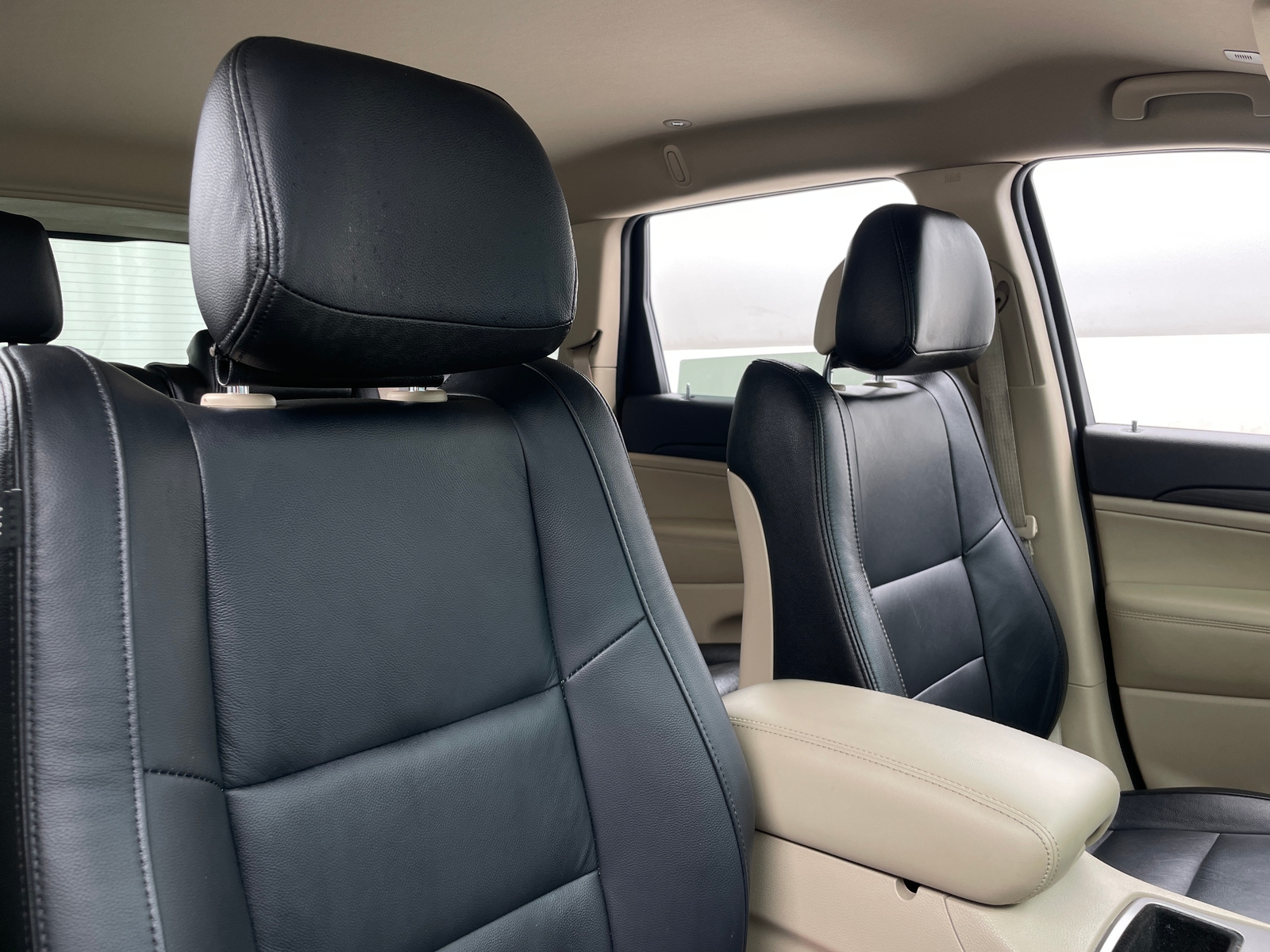 Thumbnail: 2022 Jeep Grand Cherokee - 2