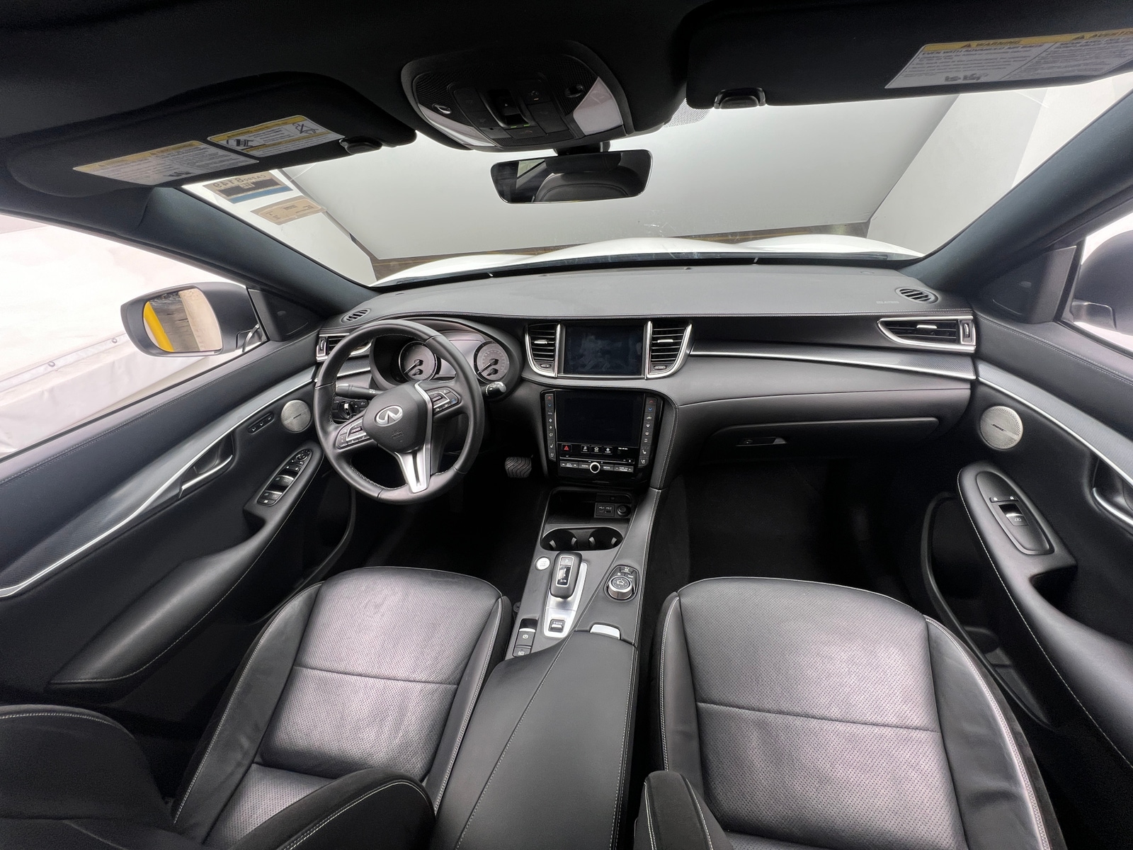 Thumbnail: 2023 INFINITI QX50 - 2