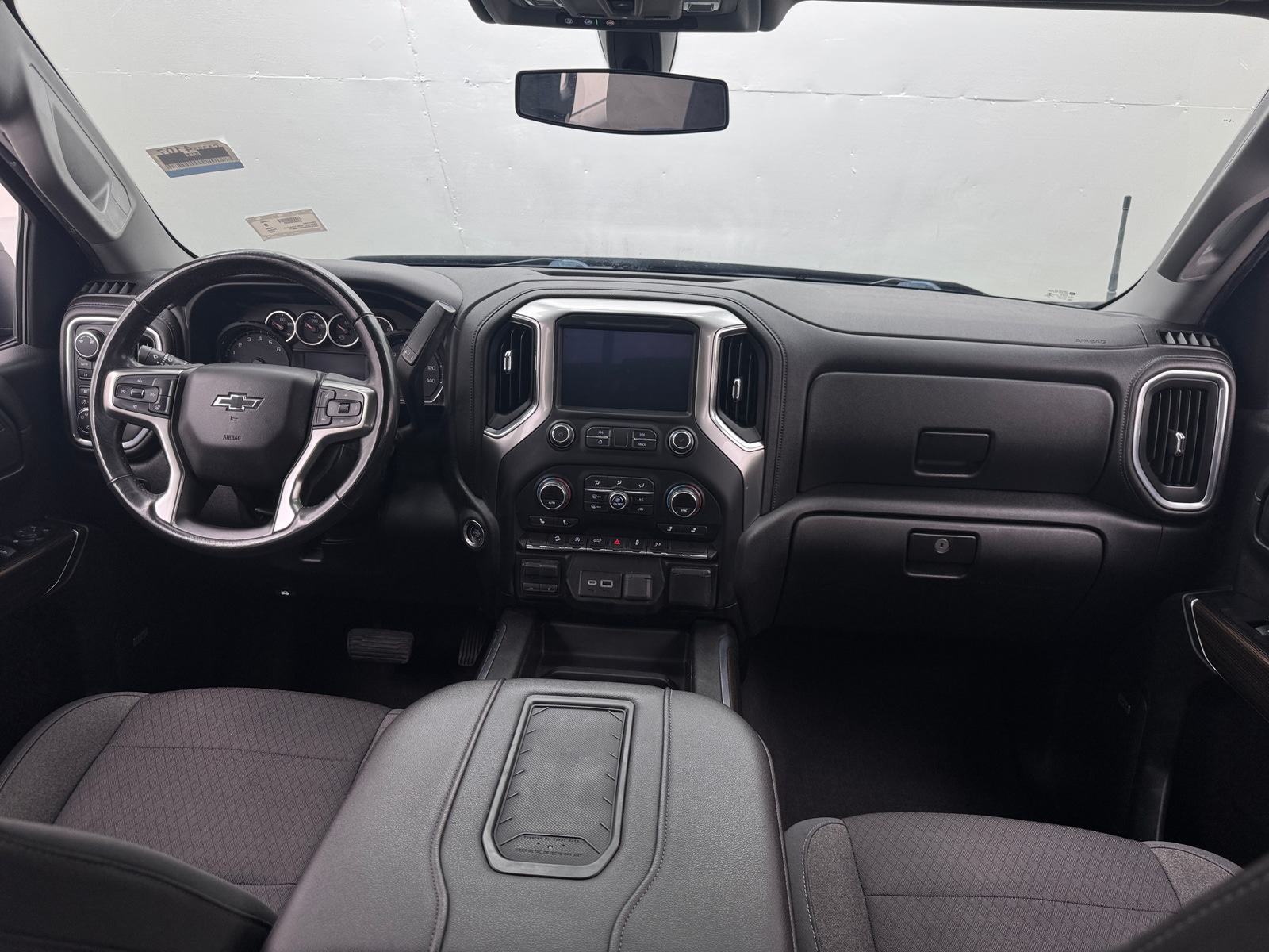 Thumbnail: 2019 Chevrolet Silverado 1500 - 3