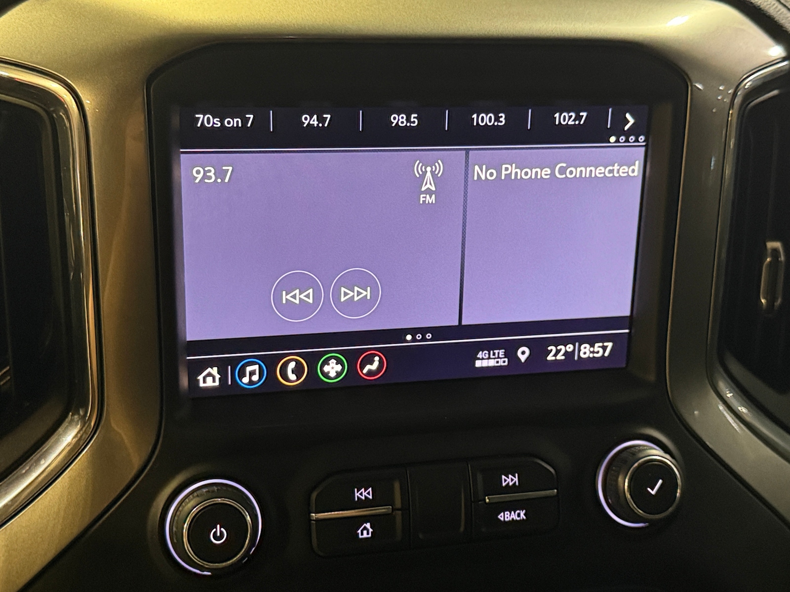 Thumbnail: 2019 Chevrolet Silverado 1500 - 4